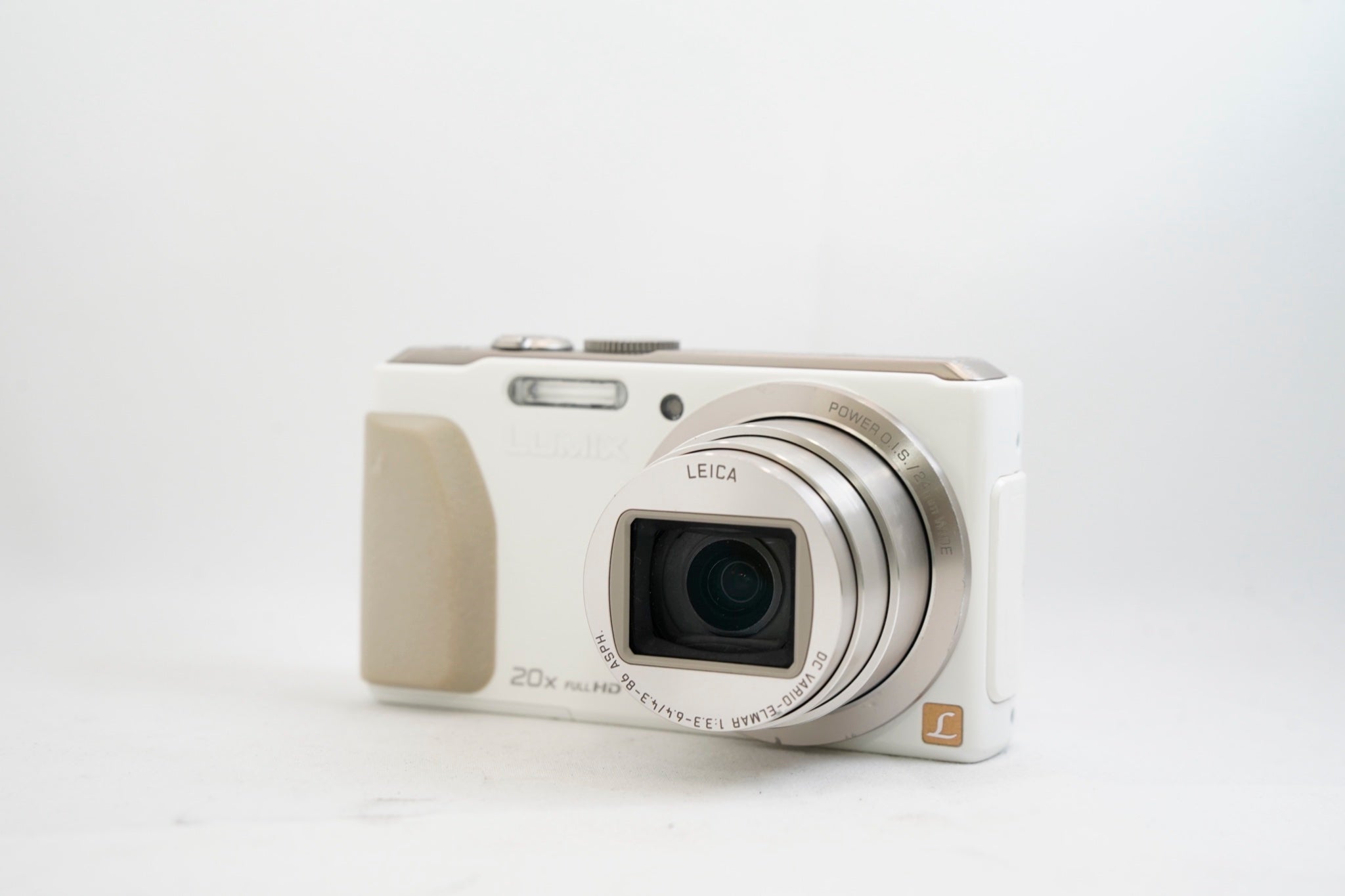 Panasonic LUMIX DMC-TZ40 ホワイト FB3BA003541（付属：バッテリー）