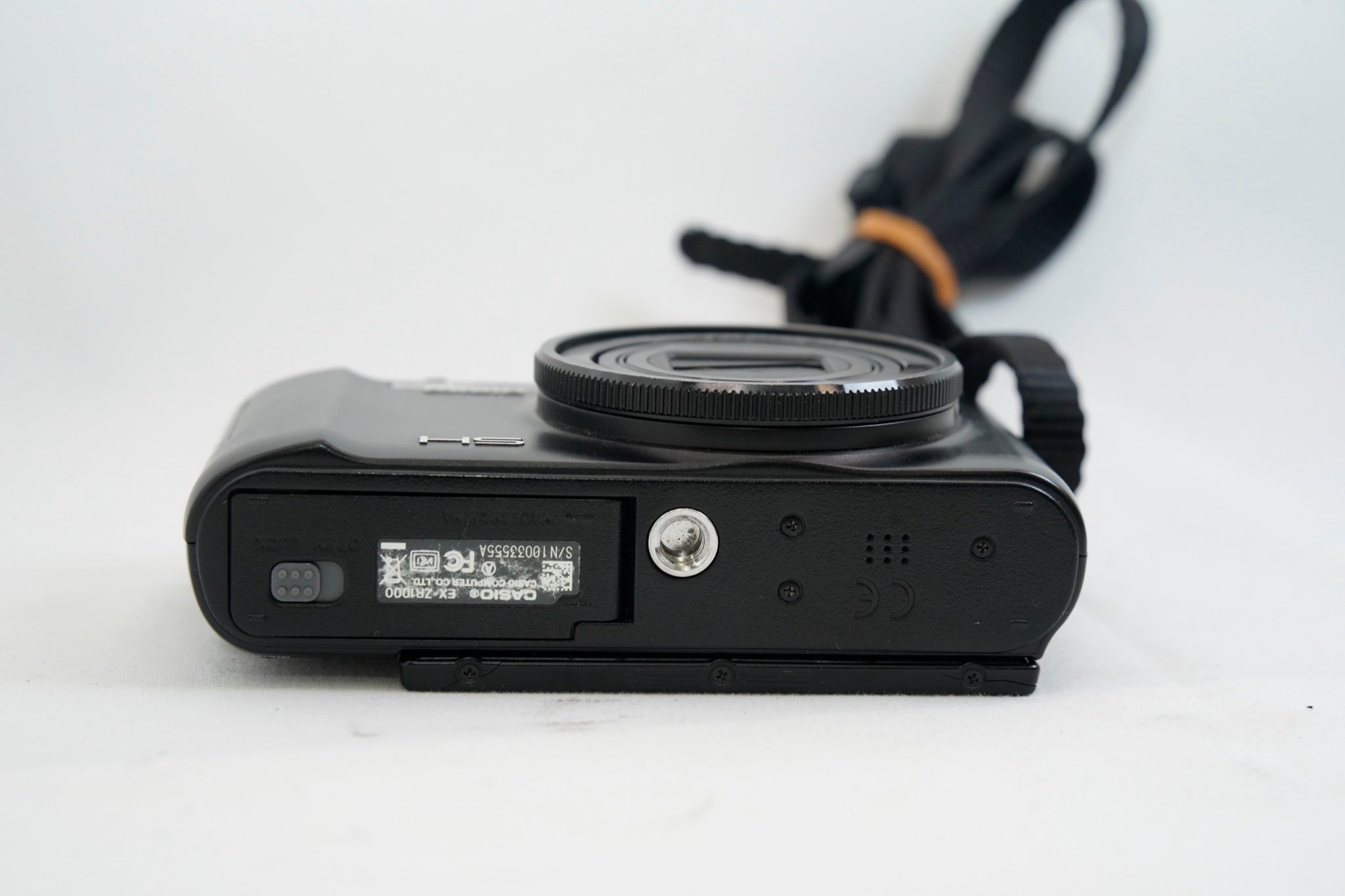 CASIO EXILIM EX-ZR1000