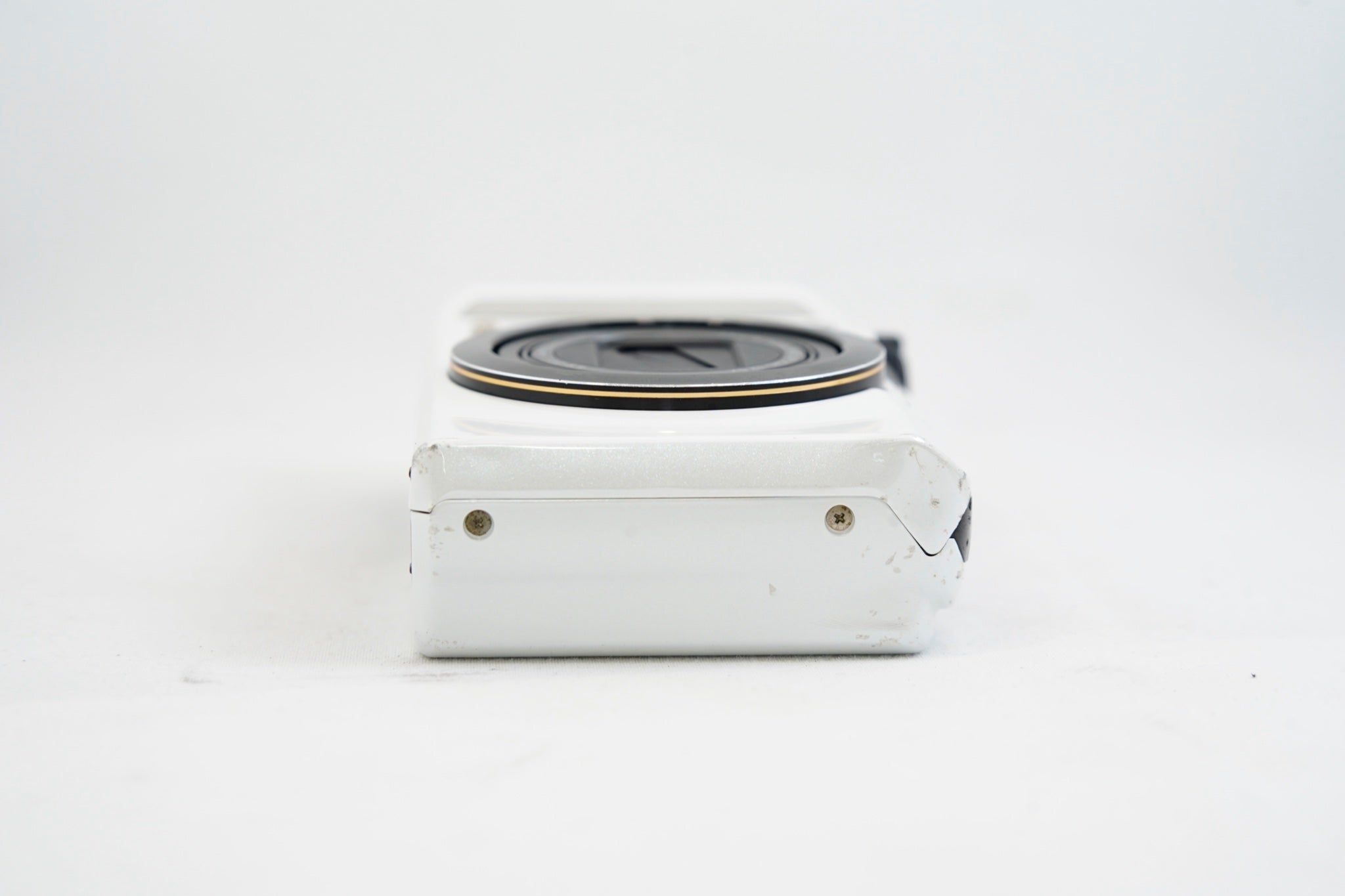 CASIO EXILIM EX-ZR200 ホワイト（付属：バッテリー）