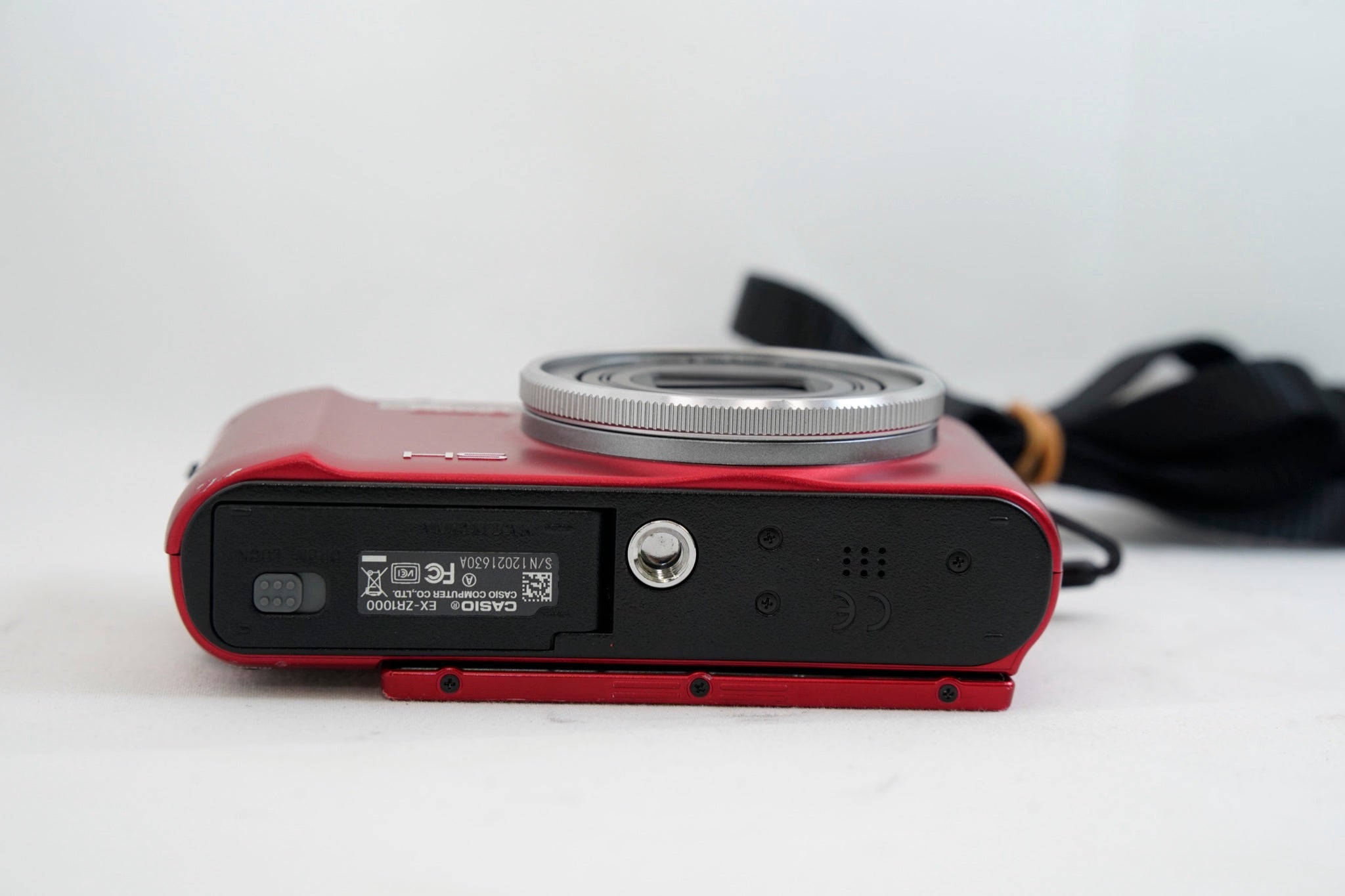 CASIO EXILIM EX-ZR1000 レッド（付属：バッテリー 充電器）