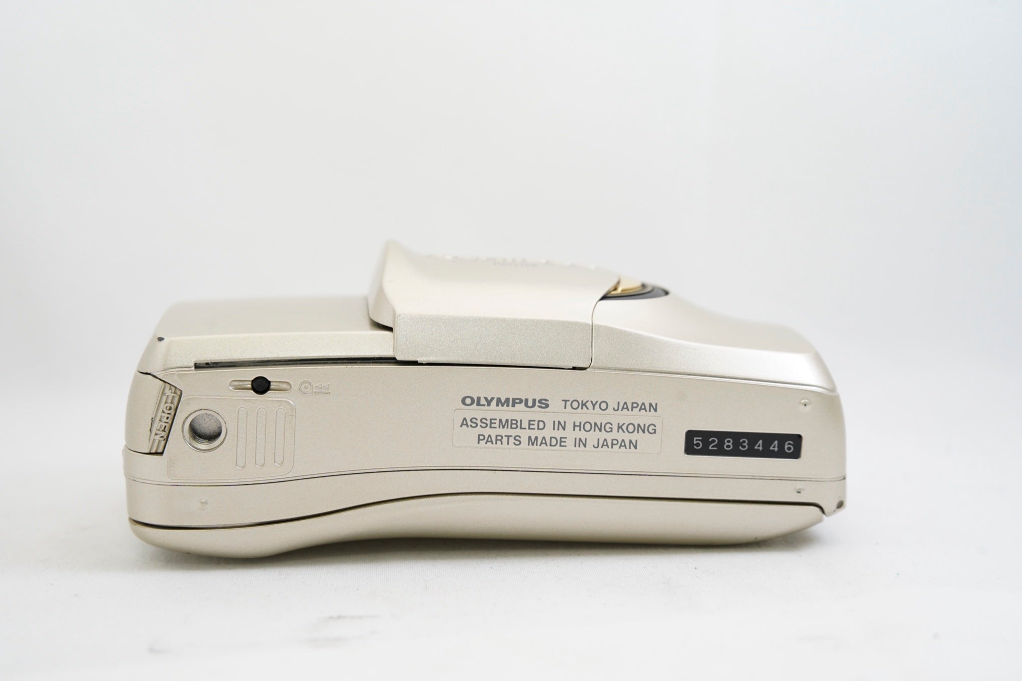 OLYMPUS μ zoom 105 DELUXE