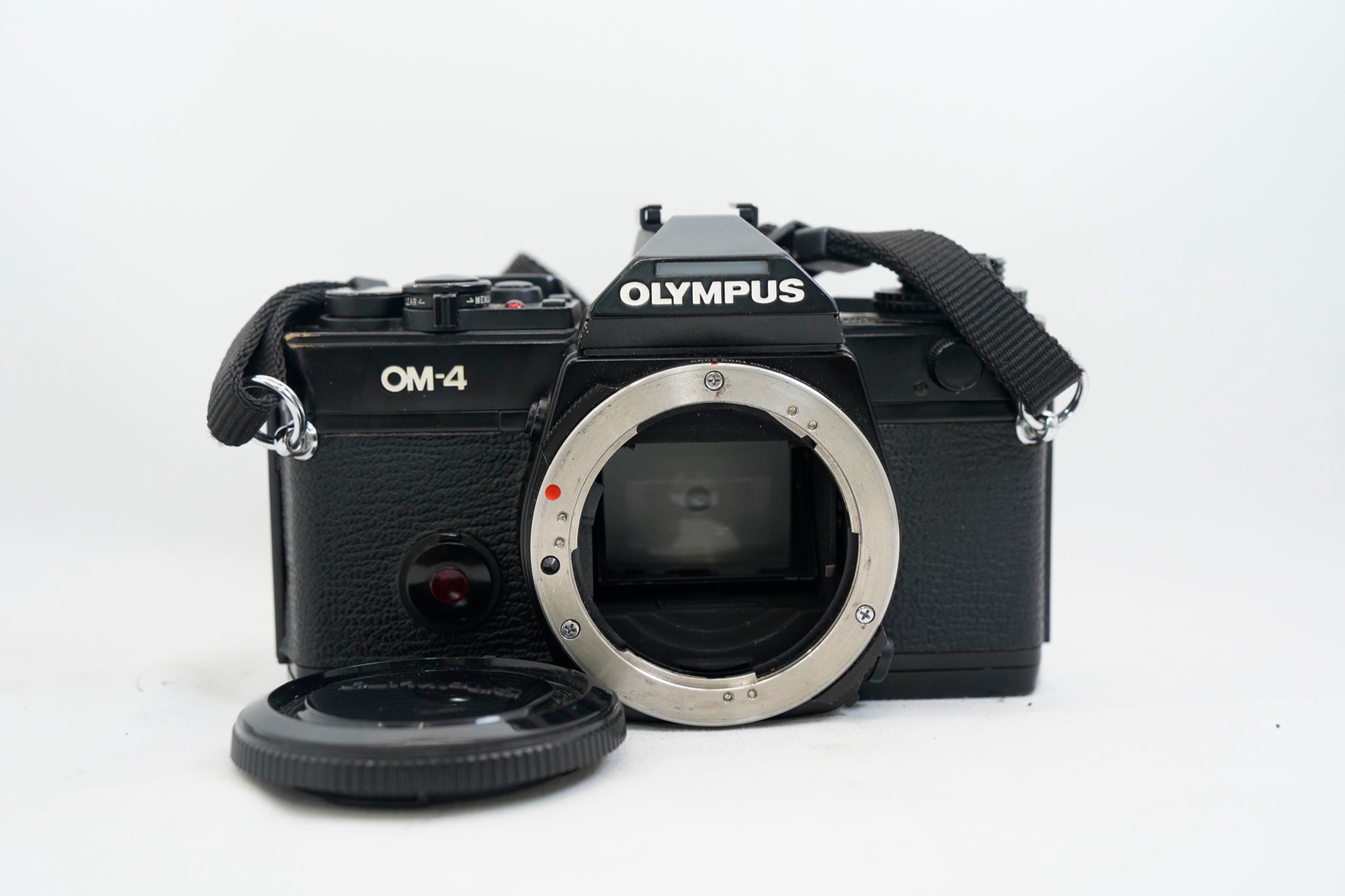 OLYMPUS OM-4