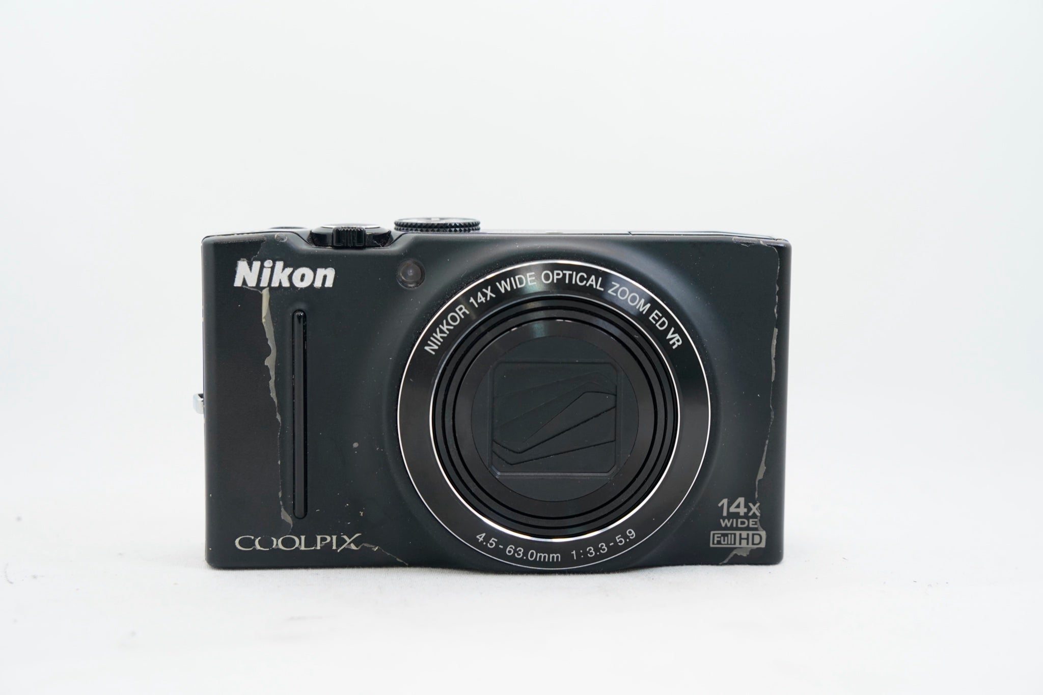 Nikon COOLPIX S8200 ブラック（付属：バッテリー）