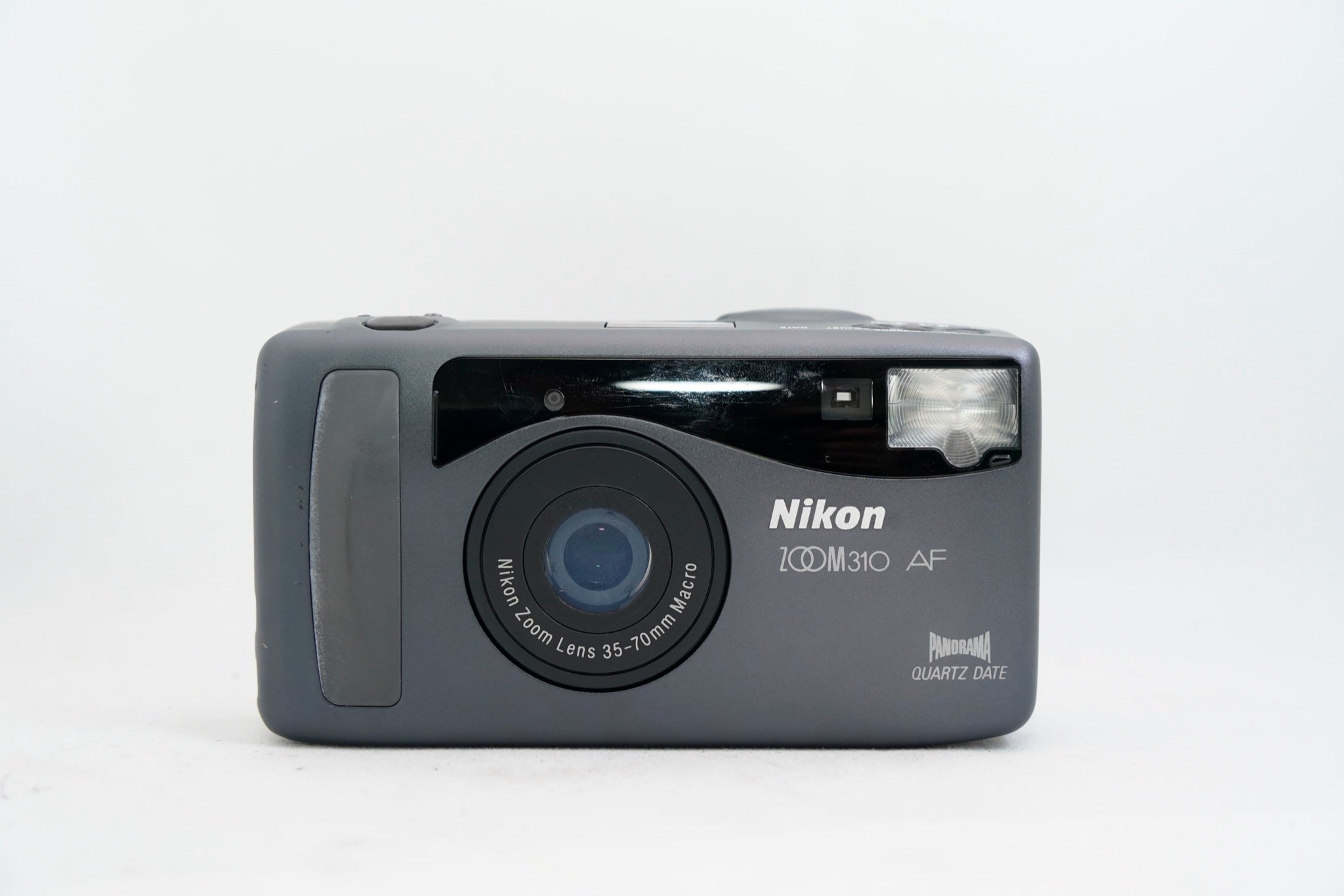 NIKON ZOOM 130 AF #4066