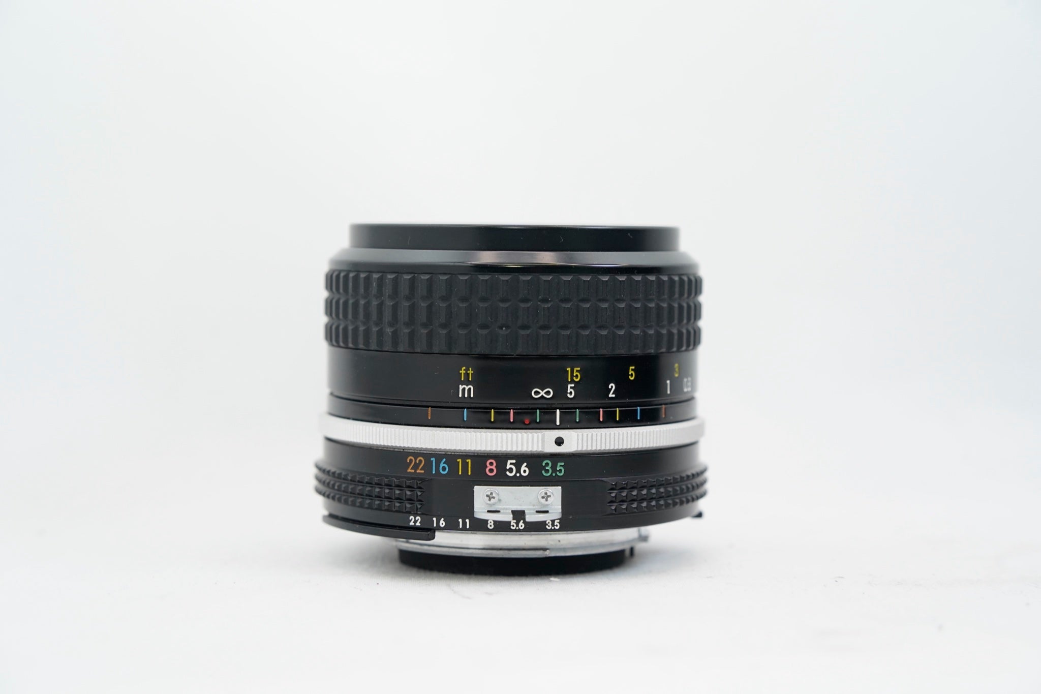 NIKON FE2 / nikkor 28mm F3.5 #4070