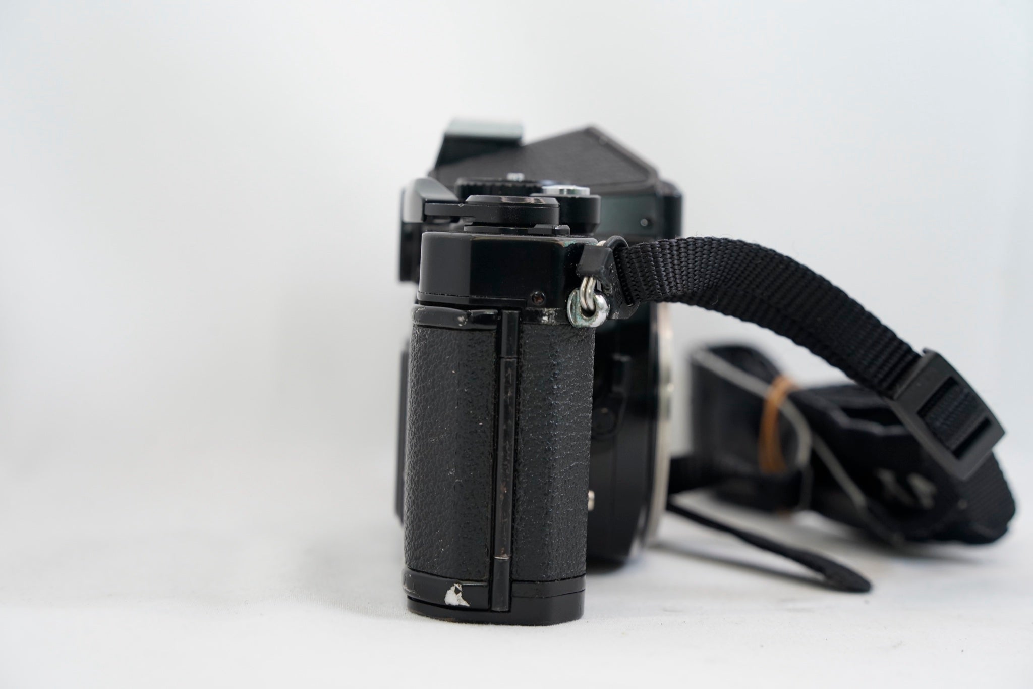 NIKON FE2 / nikkor 28mm F3.5 #4070