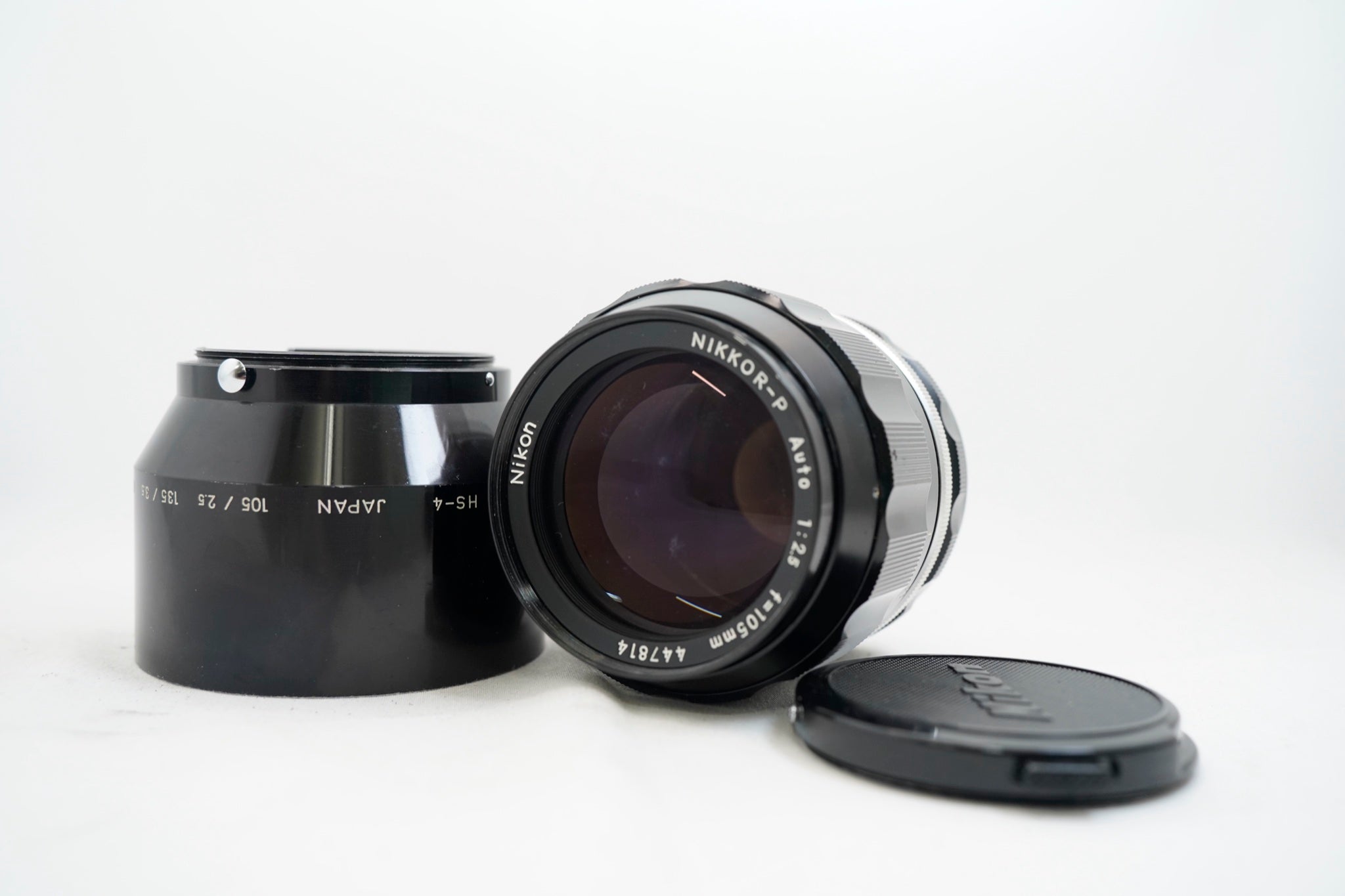 NIKON NIKKOR-P 105mm F2.5 #4074 - 1