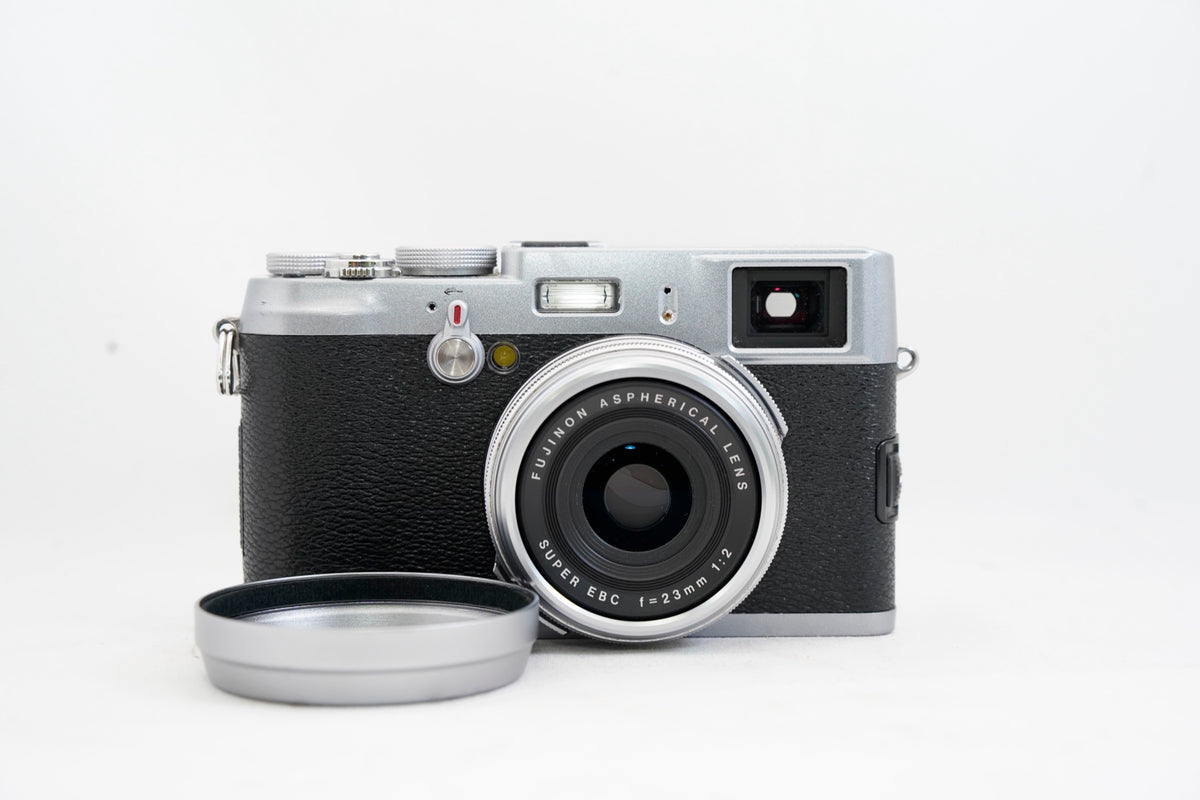 FUJIFILM FinePix X100 #4171
