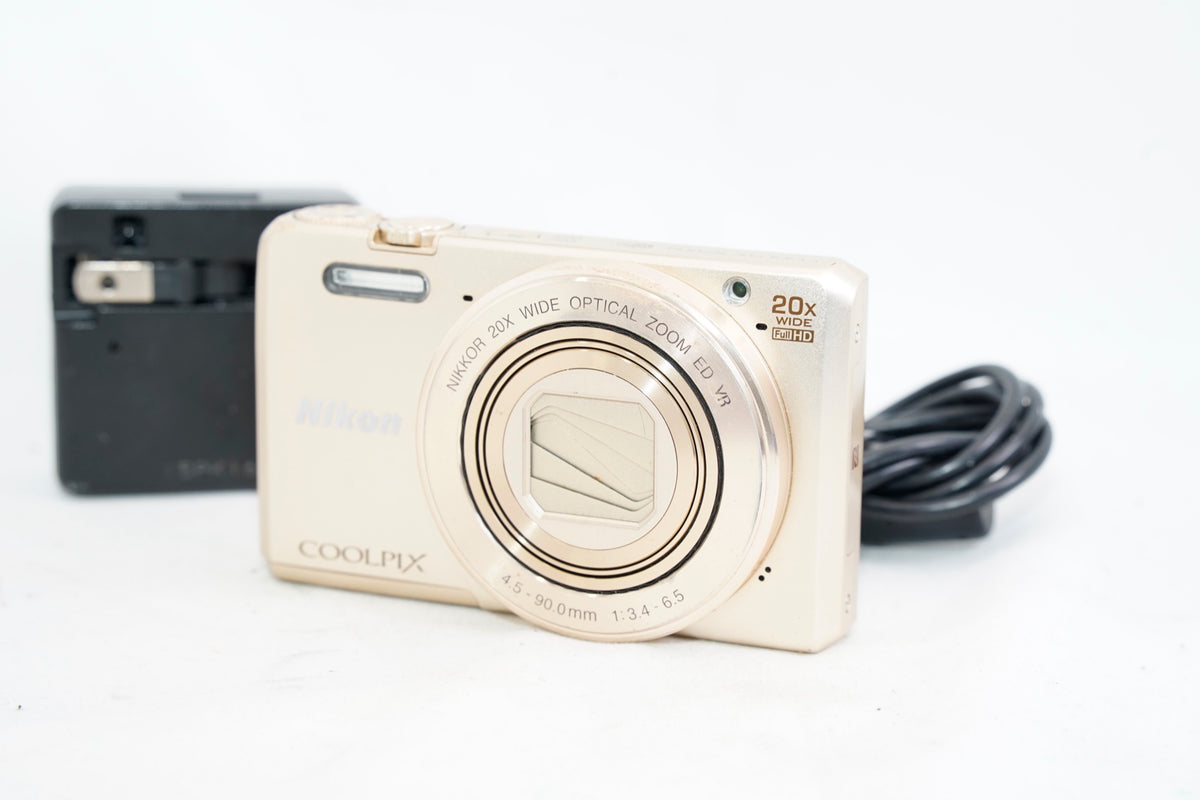 Nikon COOLPIX S7000 ゴールド（付属：充電器、バッテリー）