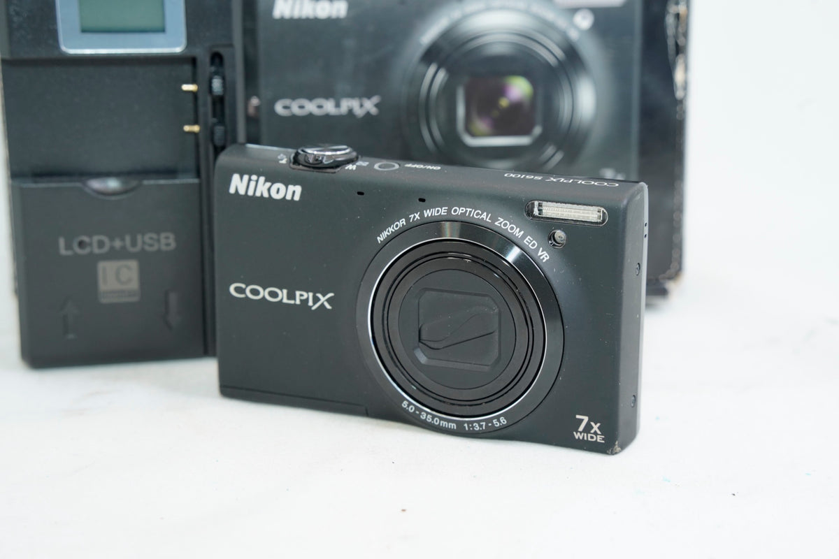 Nikon COOLPIX S6100 ブラック（付属：箱、バッテリー）