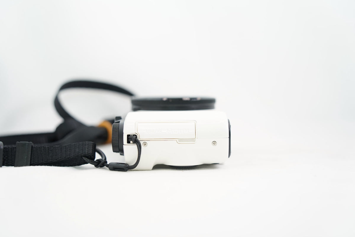 CASIO EXILIM EX-FC400S ホワイト