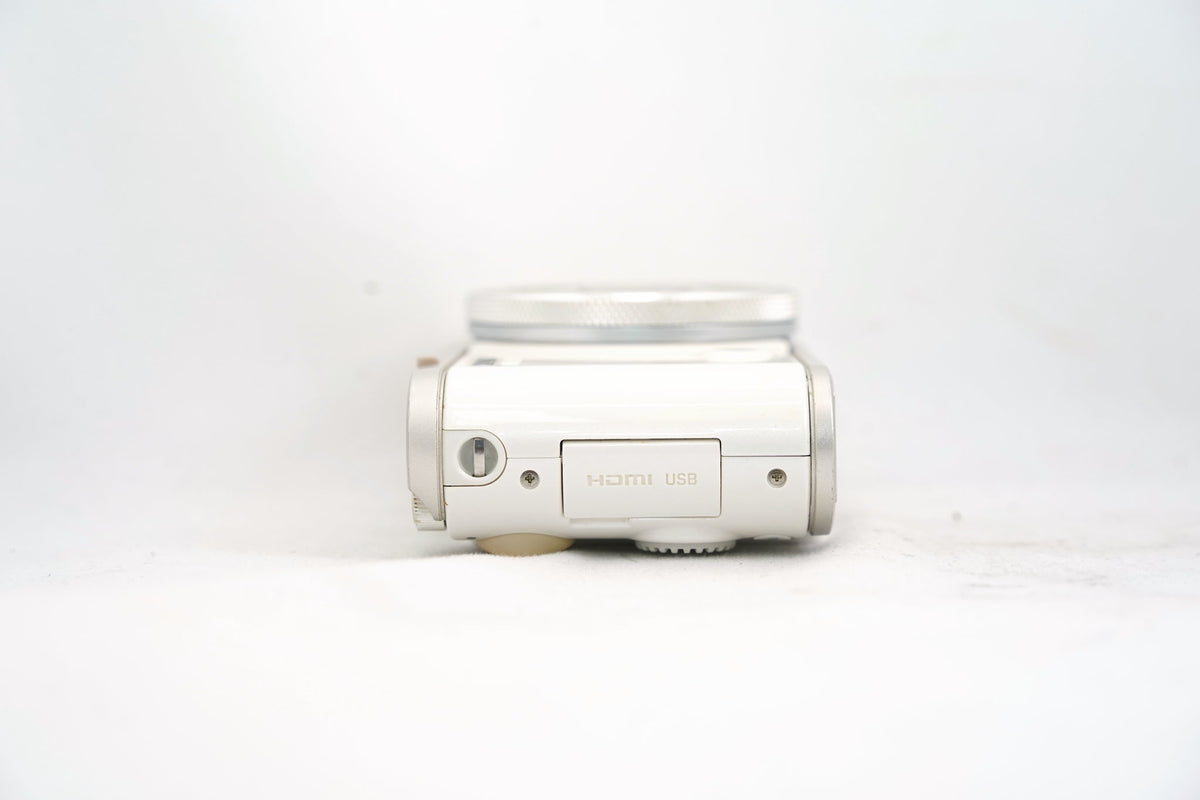 CASIO EXILIM EX-ZR4000 ホワイト