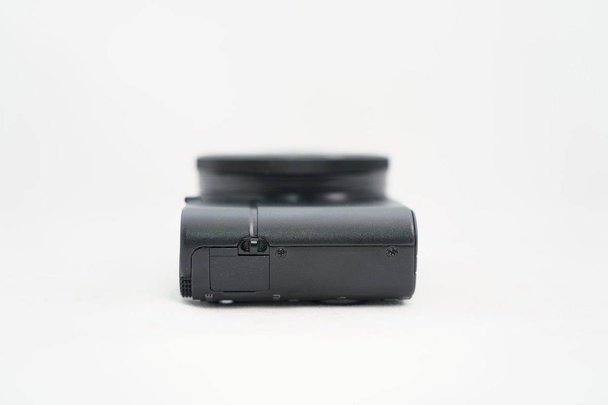 SONY Cyber-shot DSC-RX100 [箱付属]