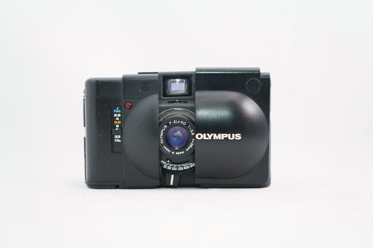 OLYMPUS XA