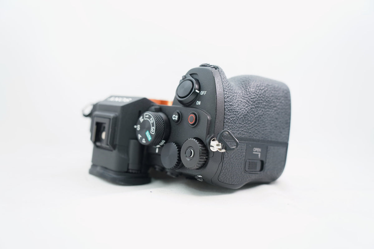 SONY α7IV