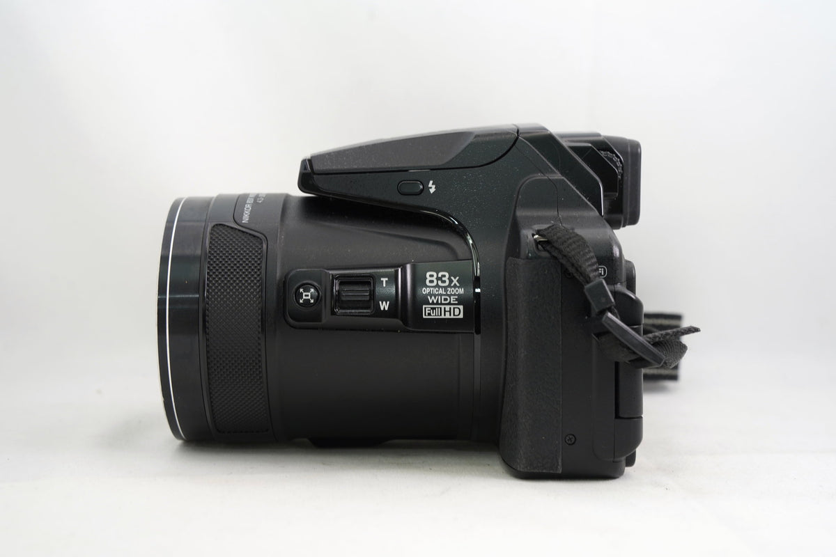 NIKON COOLPIX P900
