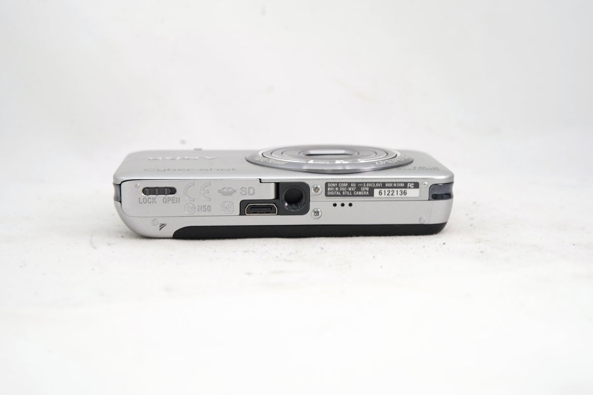 SONY Cyber-shot DSC-WX7