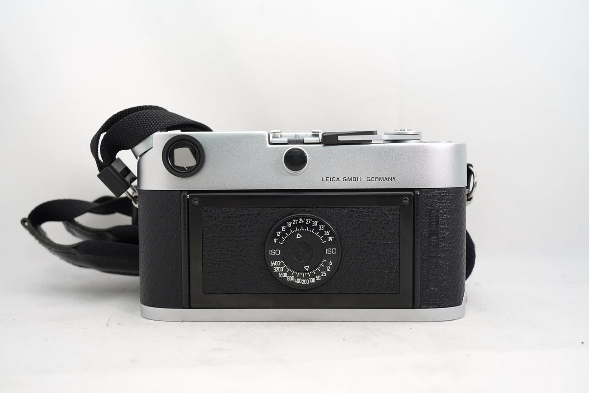 LEICA M6