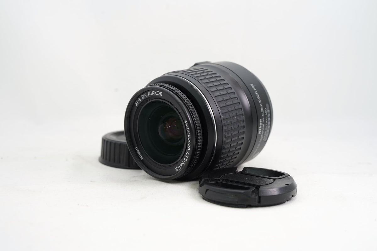 NIKON DX 18-55mm 3.5-5.6G II ED