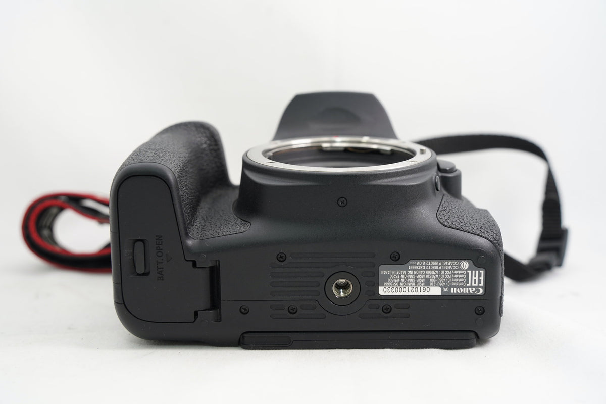 CANON EOS KISS X9i ダブルレンズキット