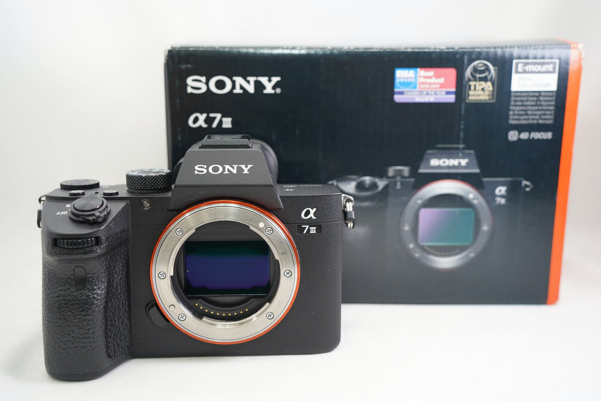 SONY α7 III