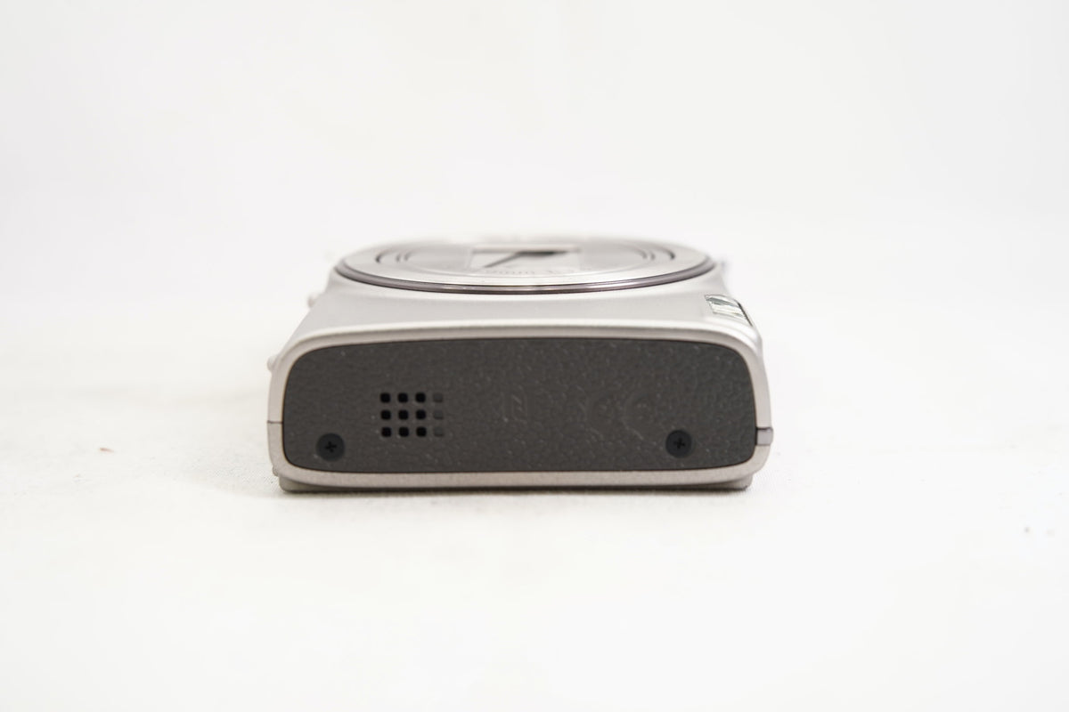 CANON IXY 650