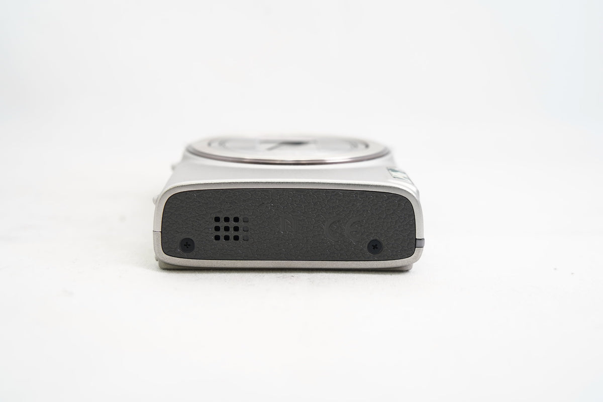 CANON IXY 650
