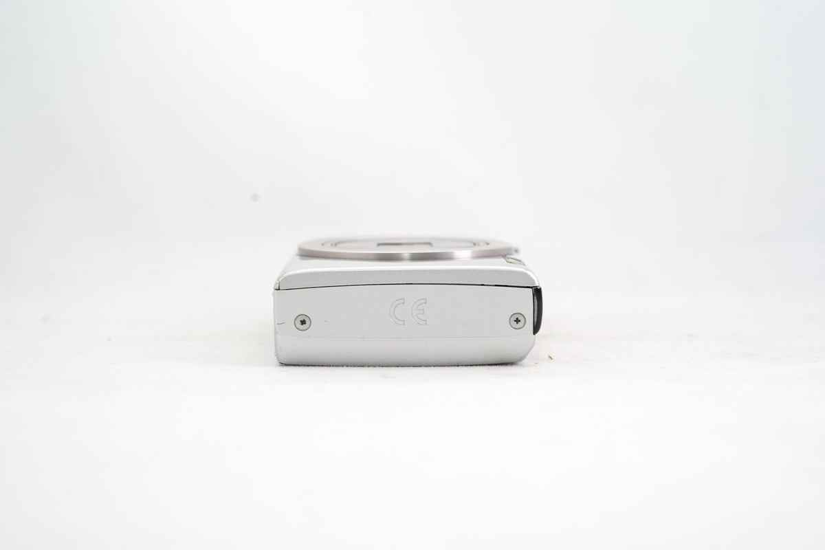 CANON IXY 180
