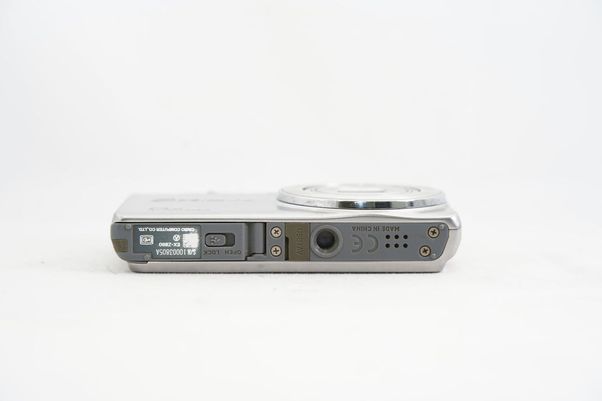 CASIO EXILIM EX-Z690