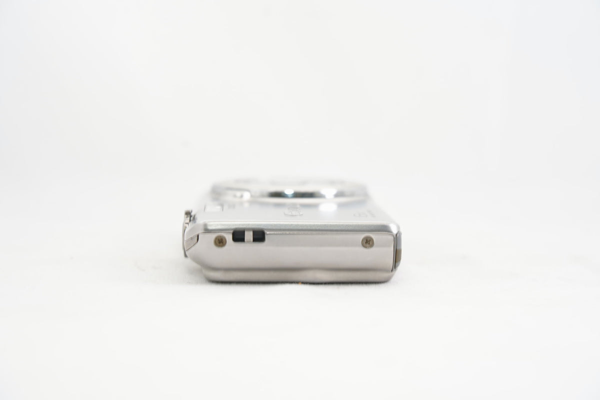 CASIO EXILIM EX-Z690
