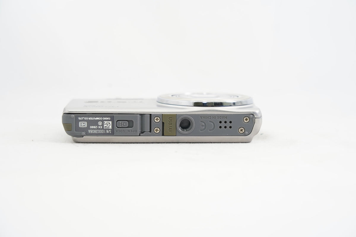 CASIO EXILIM EX-Z690