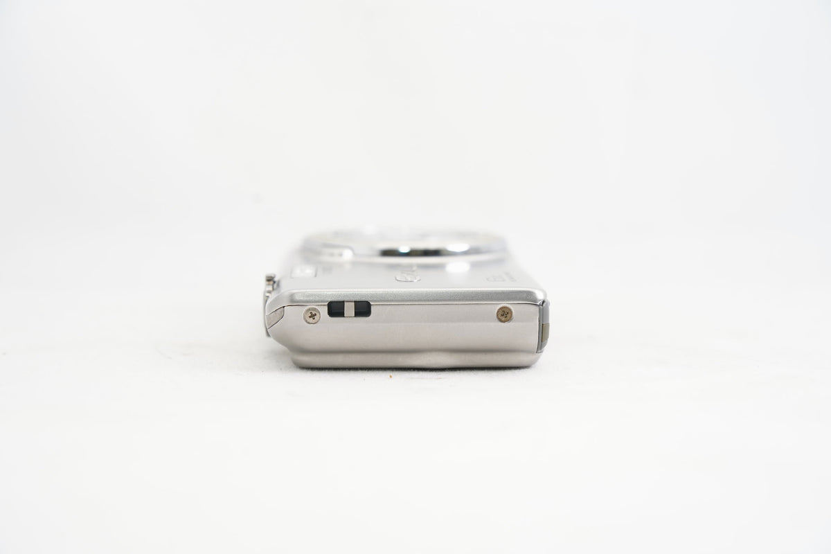 CASIO EXILIM EX-Z690