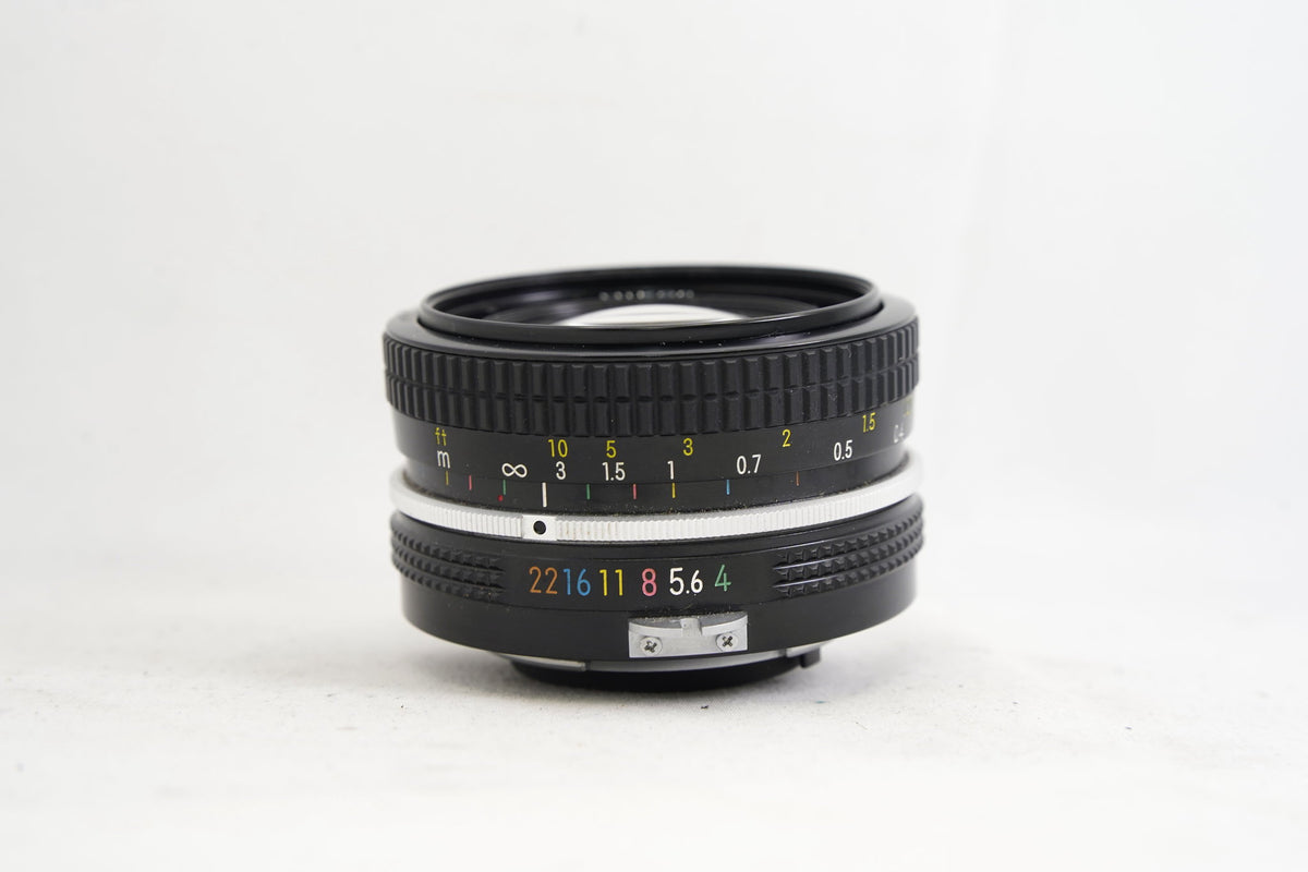 NIKON NIKKOR 20mm F4