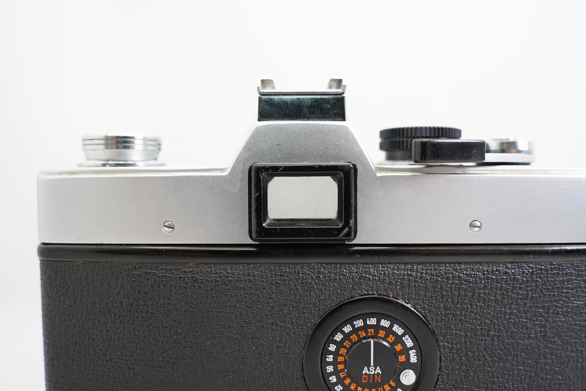 MINOLTA SRT101 ROKKOR-PF 55mm F1.7