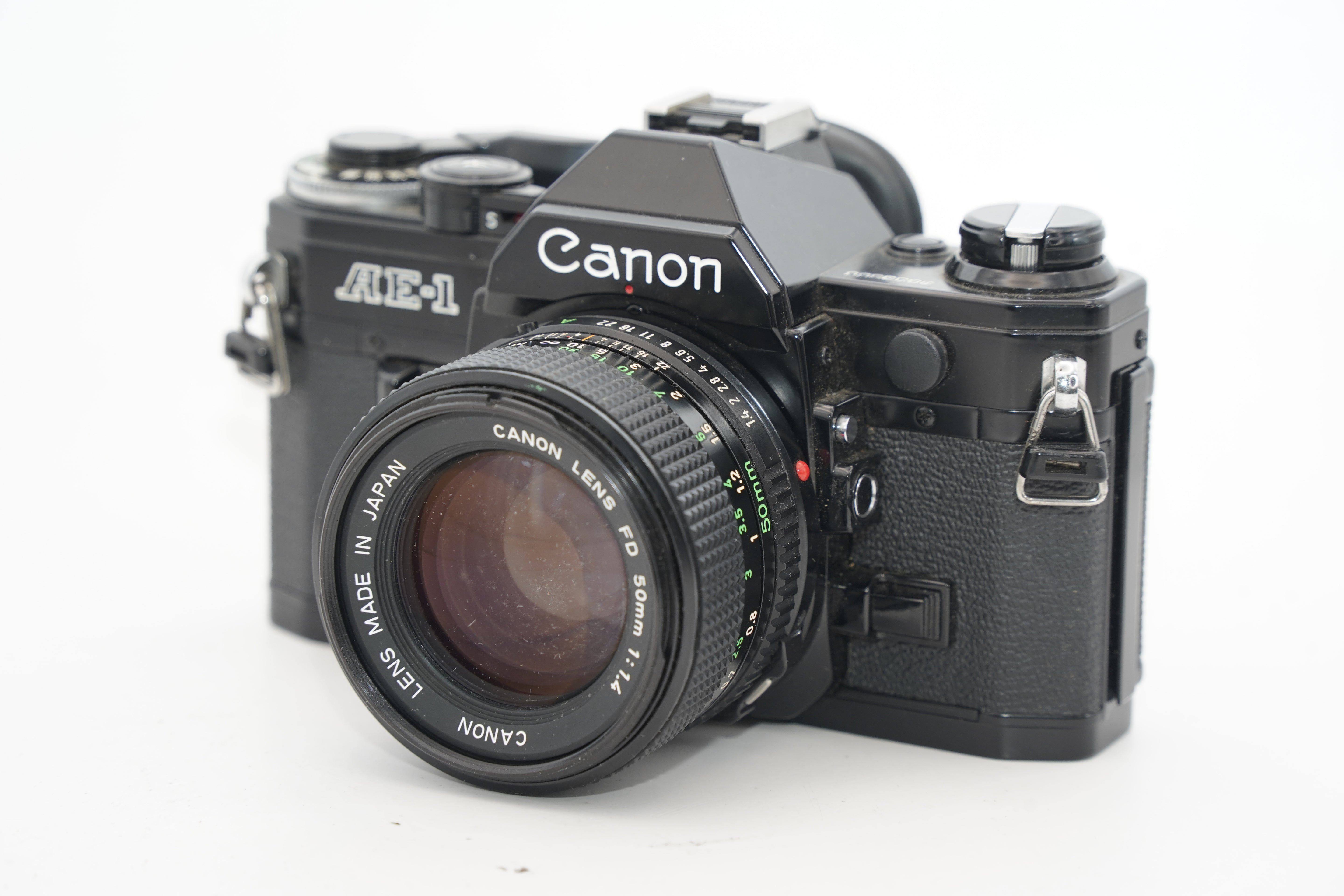 Canon AE-1 / CANON LENS FD 50mm F1.4