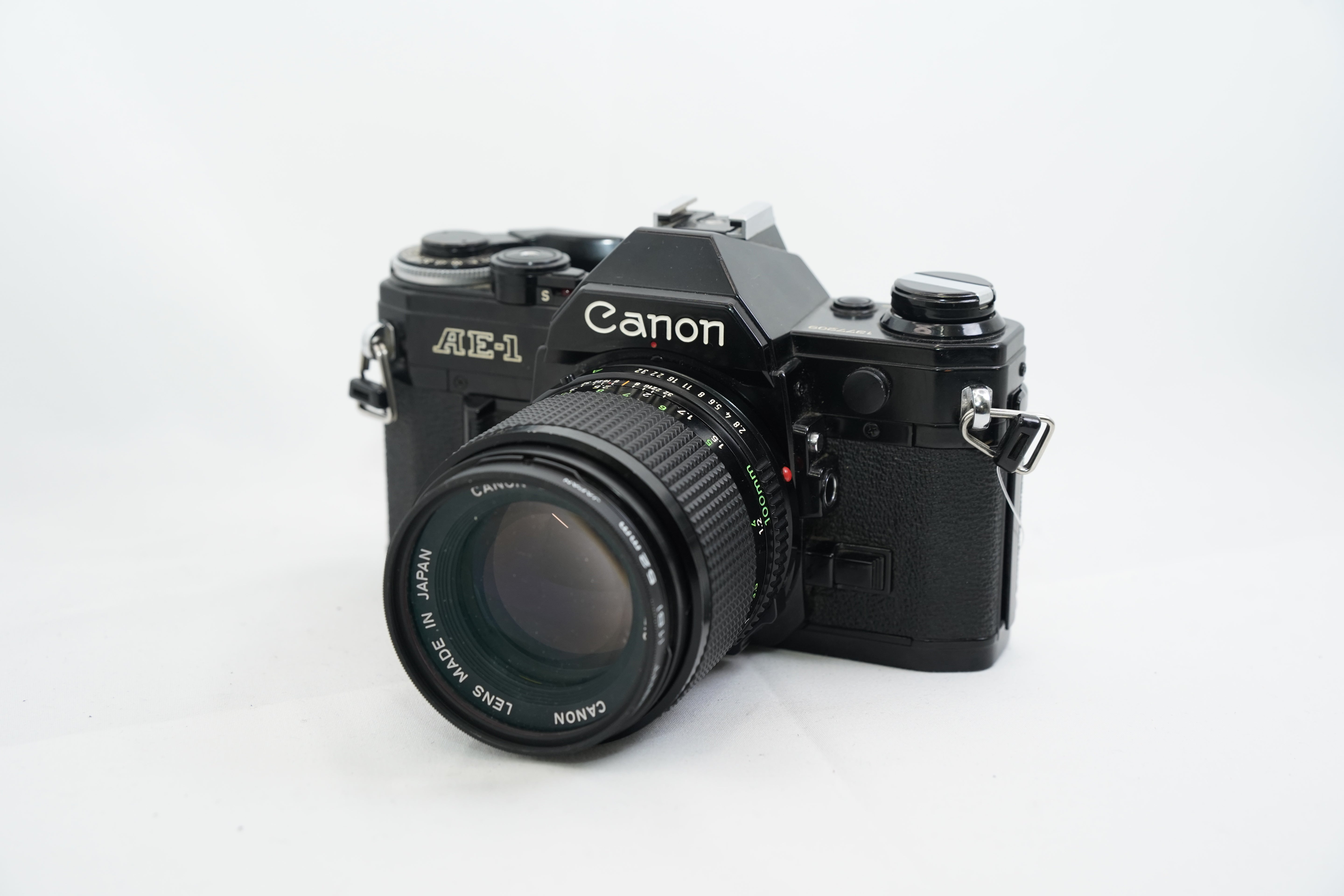 Canon AE-1 / D 100mm F2.8