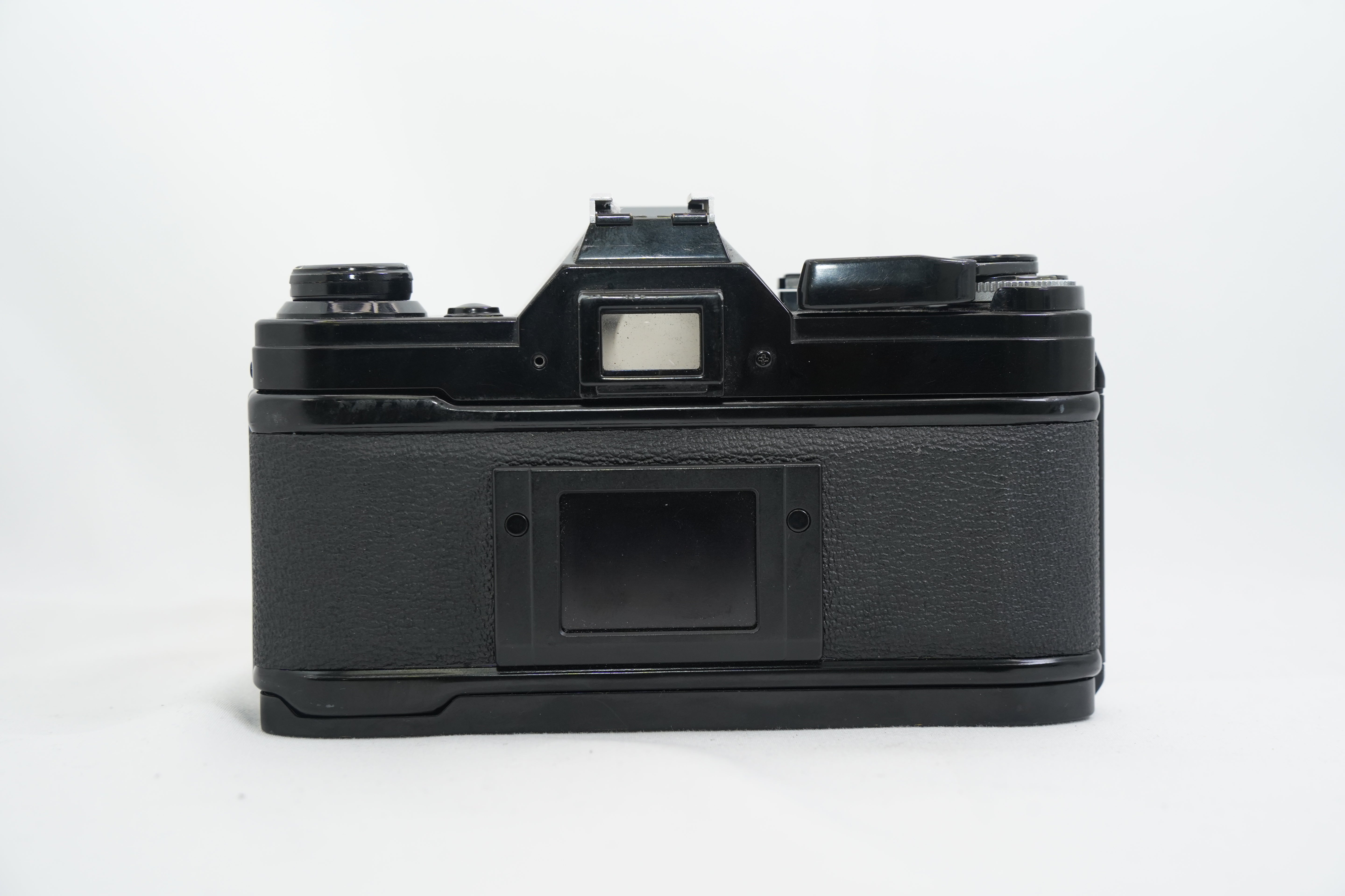 Canon AE-1 / D 100mm F2.8