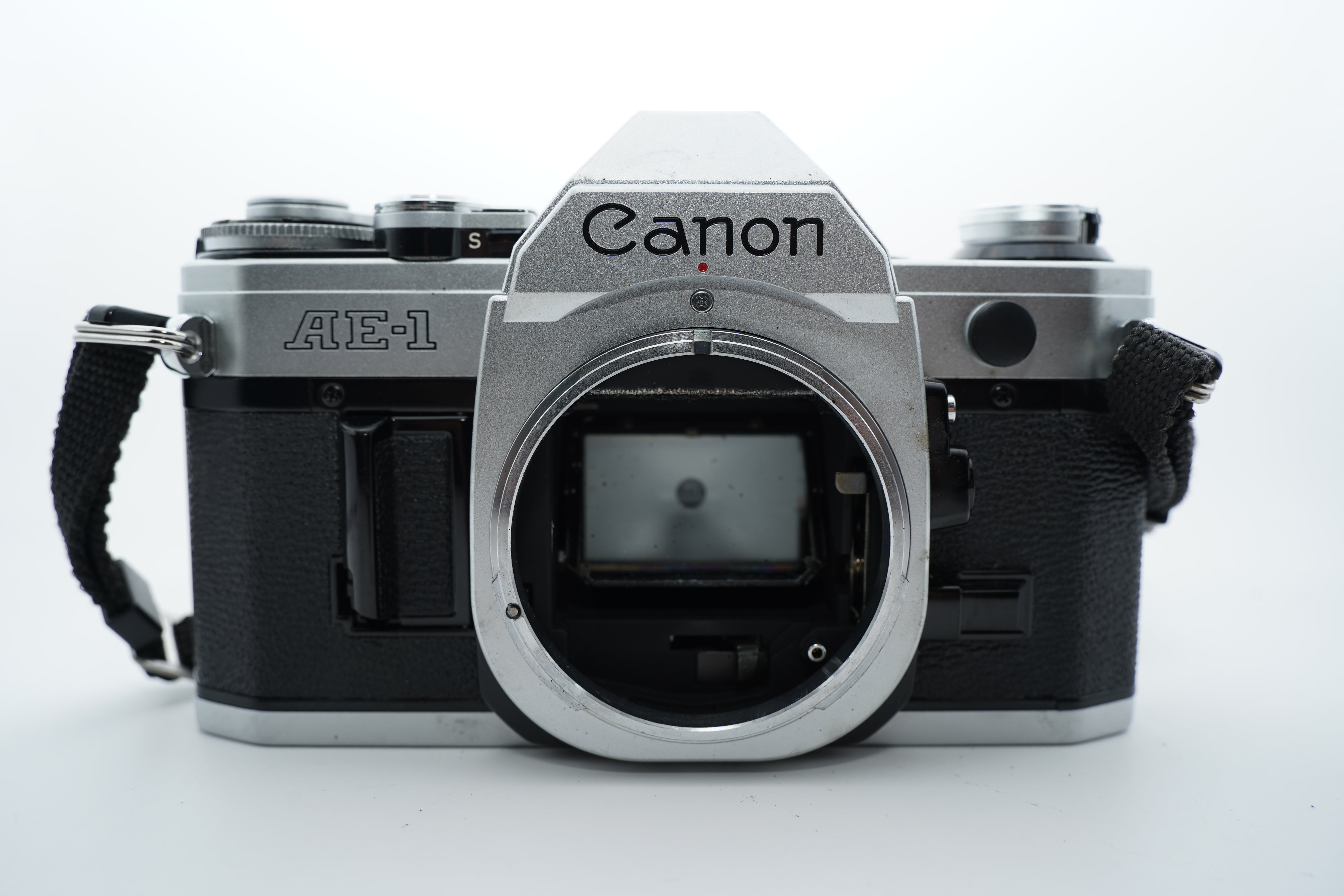 Canon AE-1 / FD 50mm F1.4 / FD 70-150mm F4.5