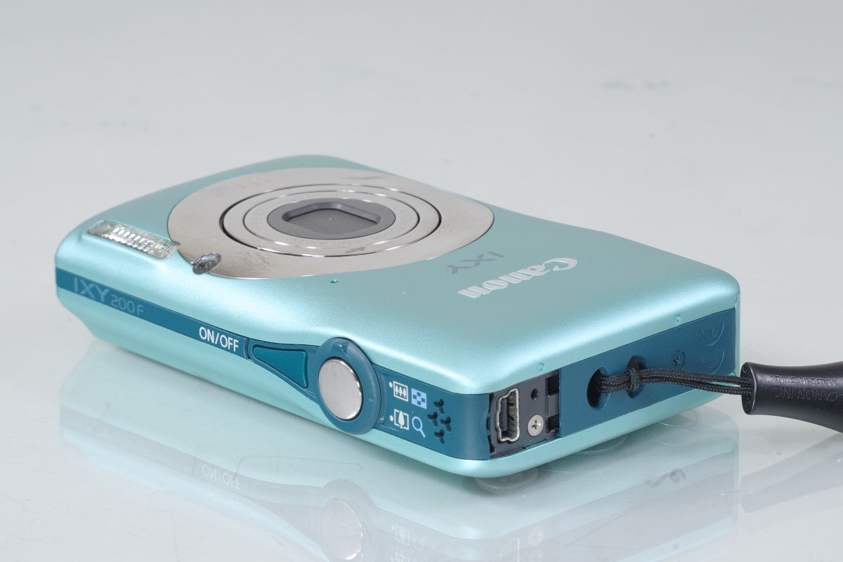 Canon IXY 200F ブルー  バッテリー, 充電器, 元箱, 付き