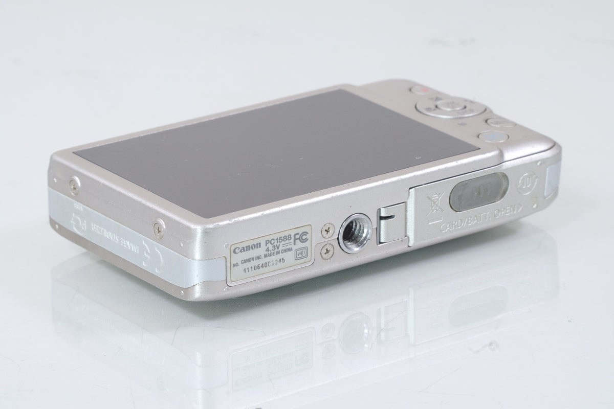 Canon IXY 210F  シルバー