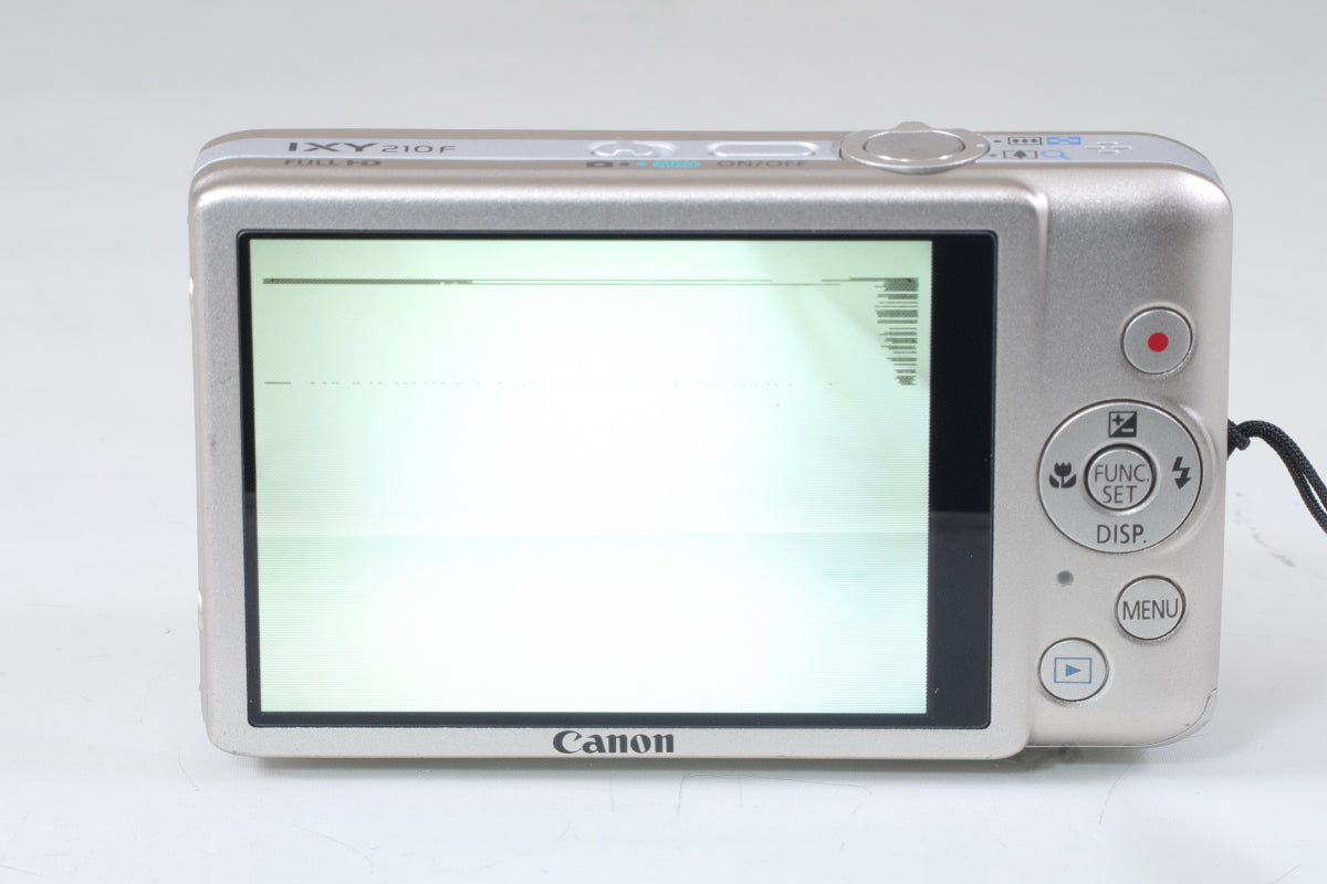 Canon IXY 210F  シルバー バッテリー, 充電器, 付き