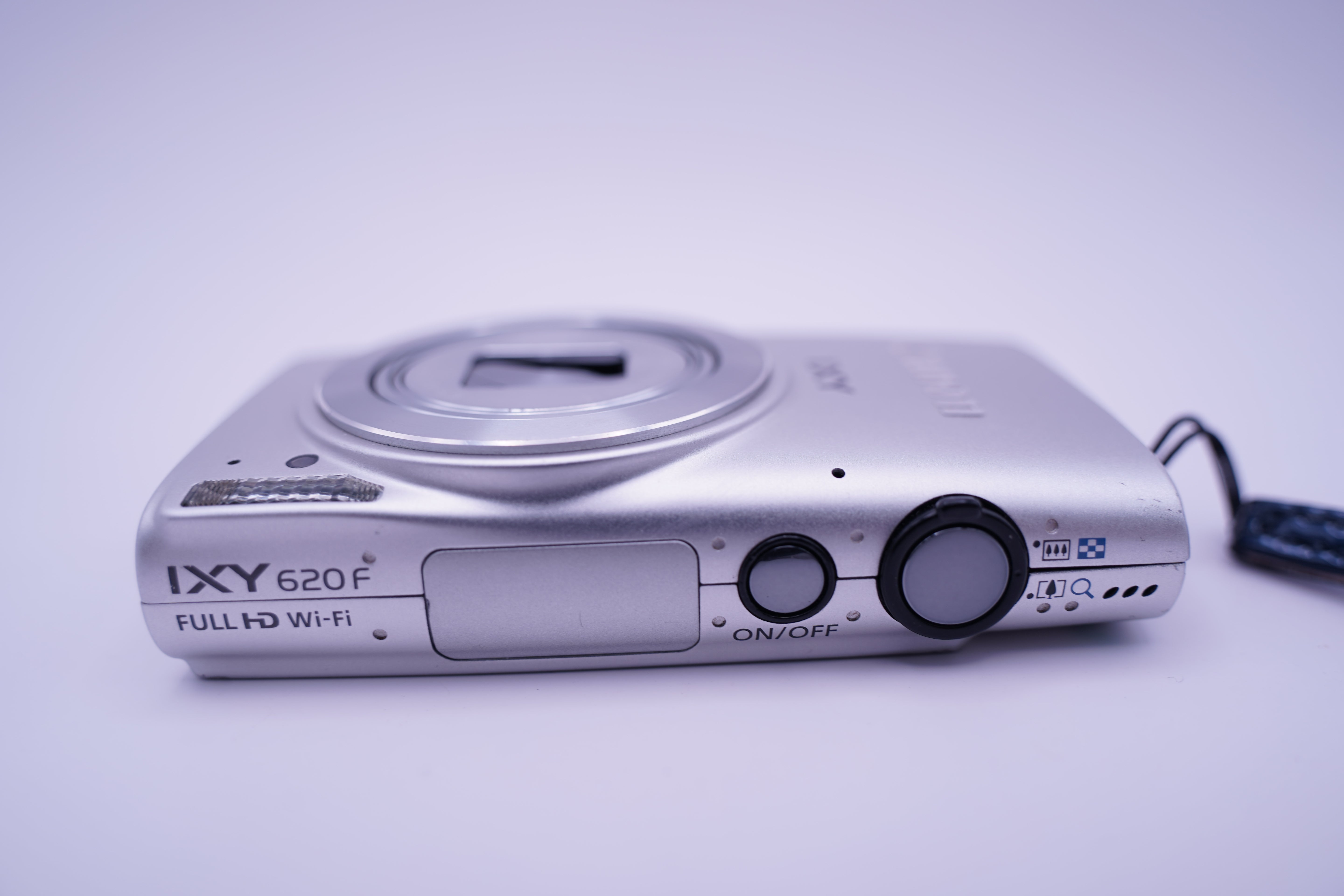 Canon IXY 620F シルバー バッテリー 充電器