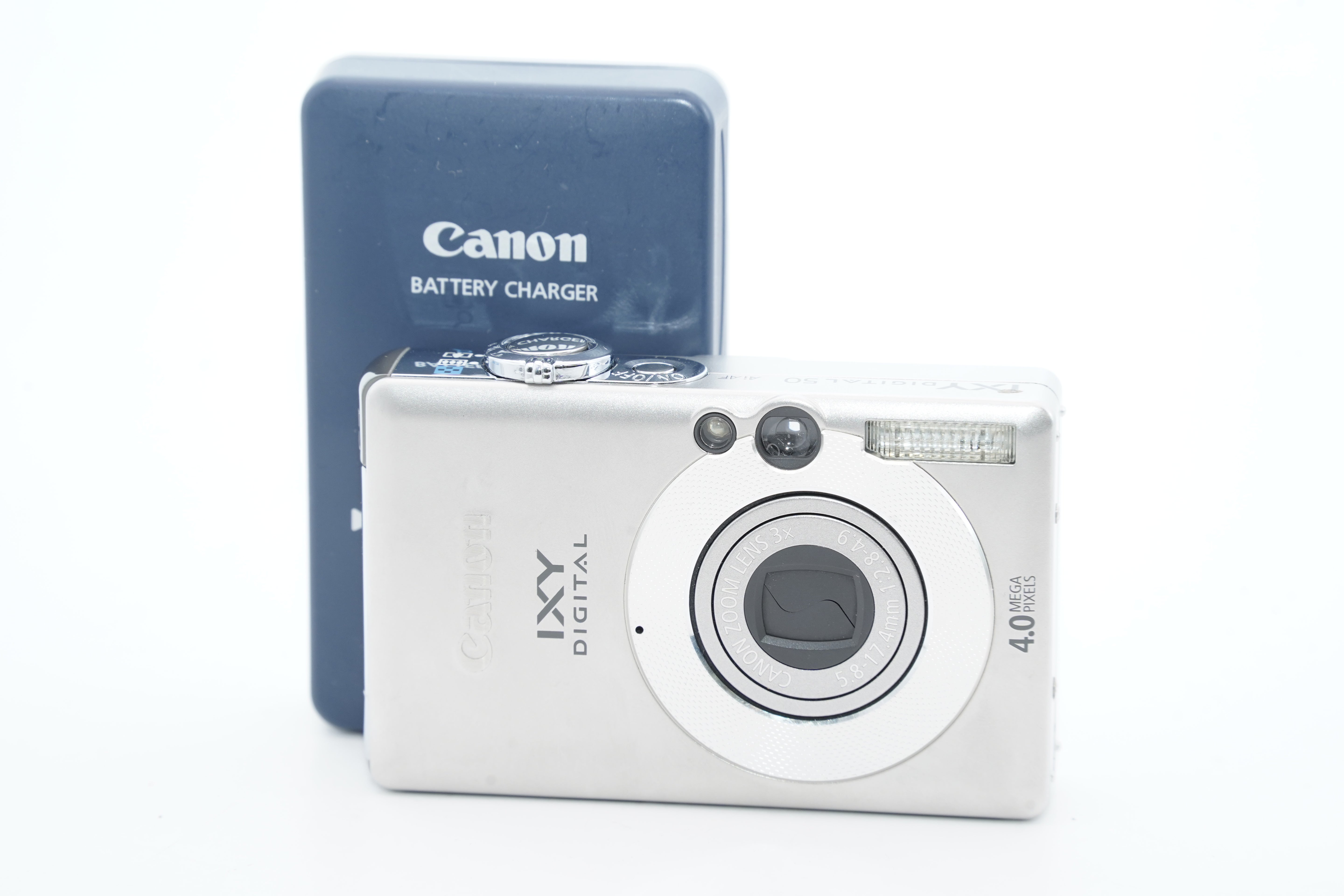 Canon IXY DIGITAL 50 シルバー バッテリー・充電器付属