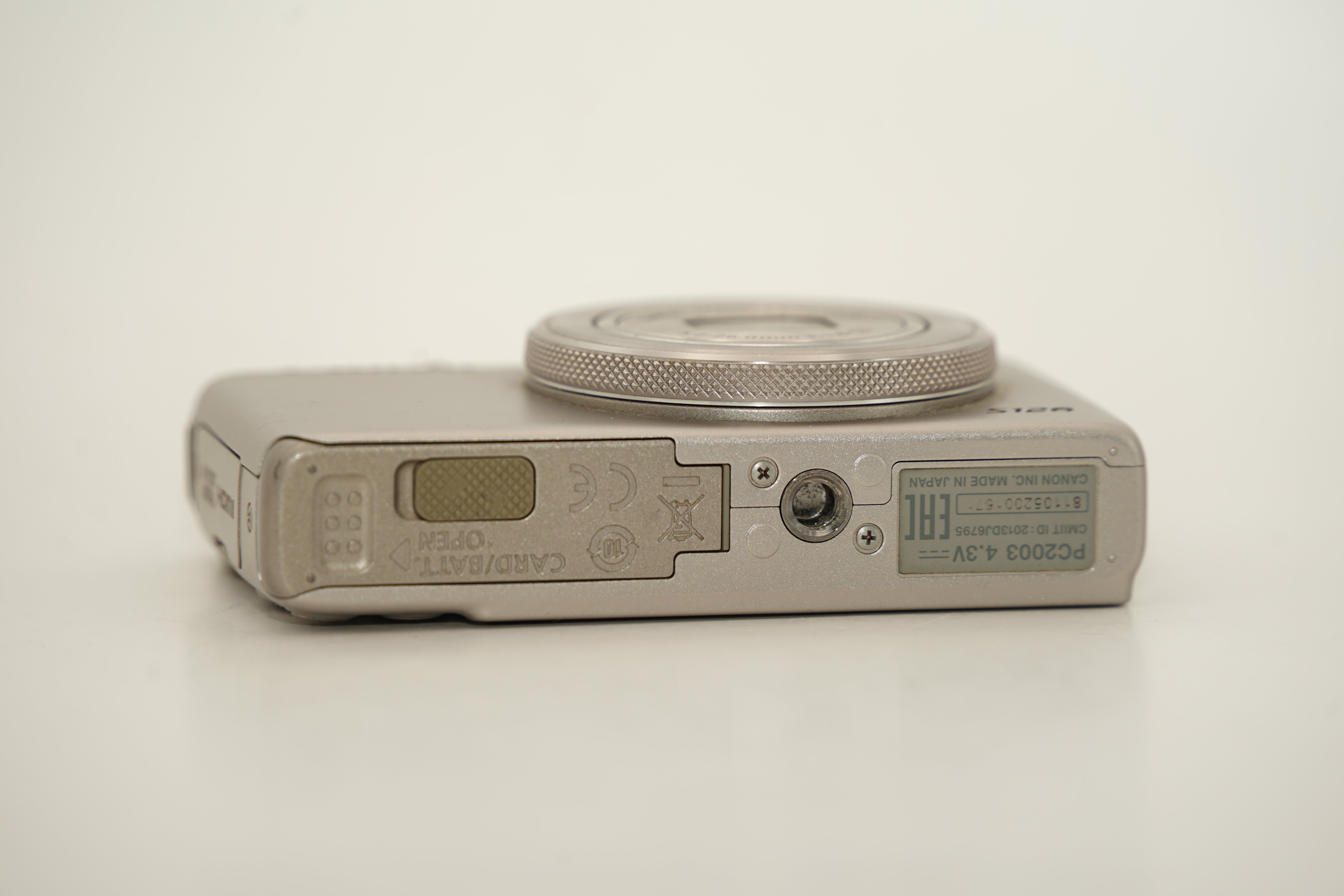 Canon PowerShot S120 シルバー バッテリー 充電器付属
