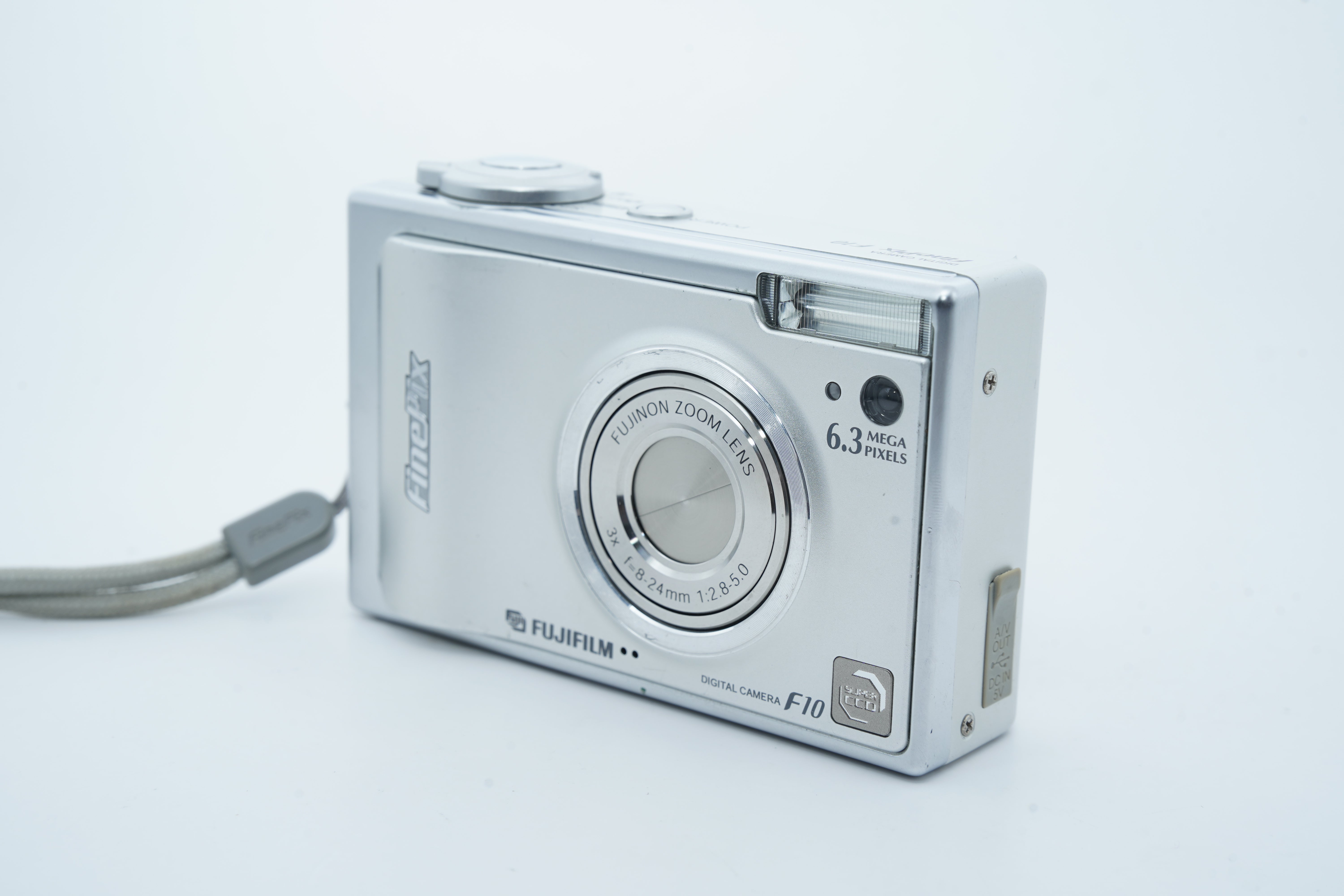 FUJIFILM FINEPIX F10 バッテリー・充電器・箱付属