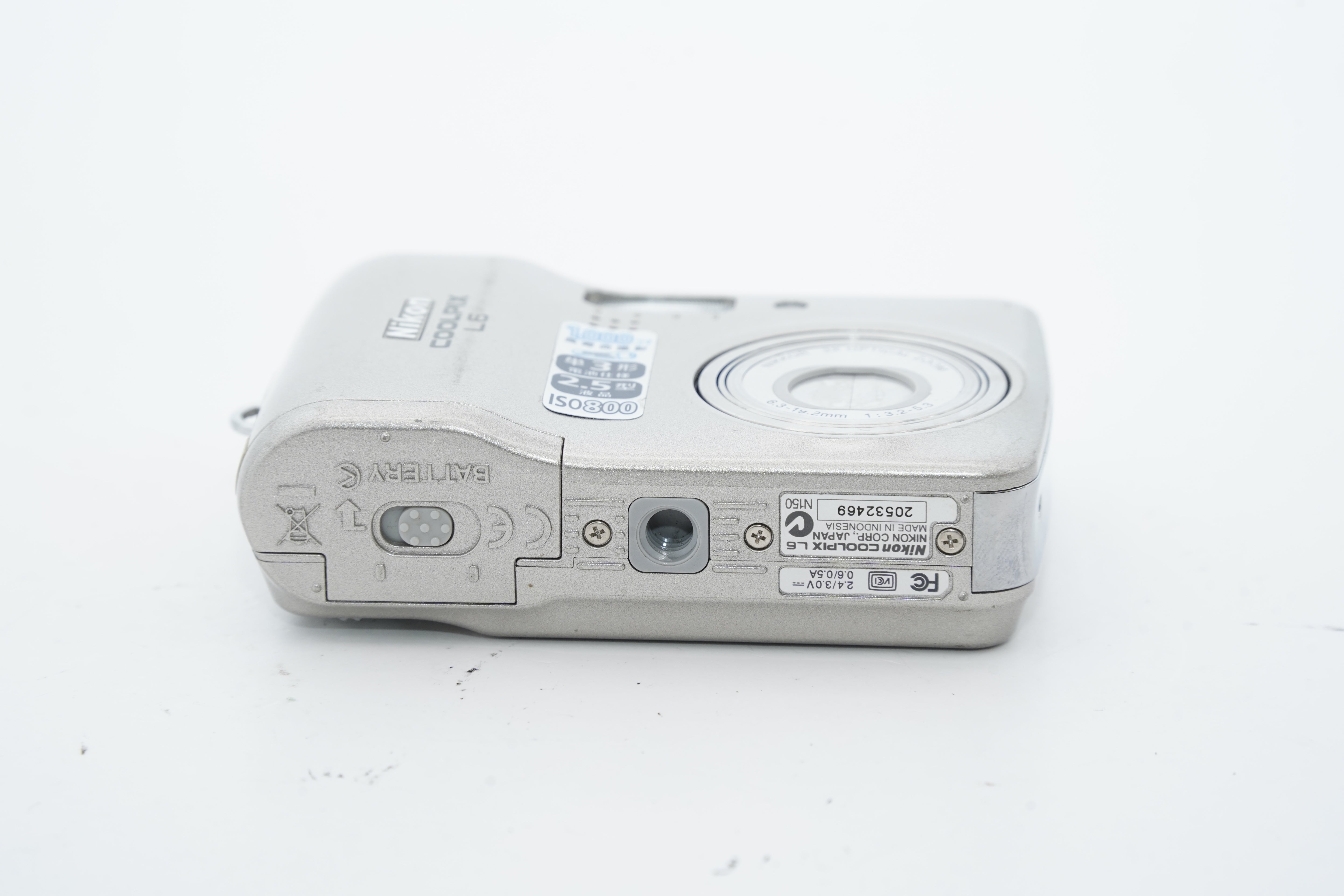 NIKON Coolpix L6