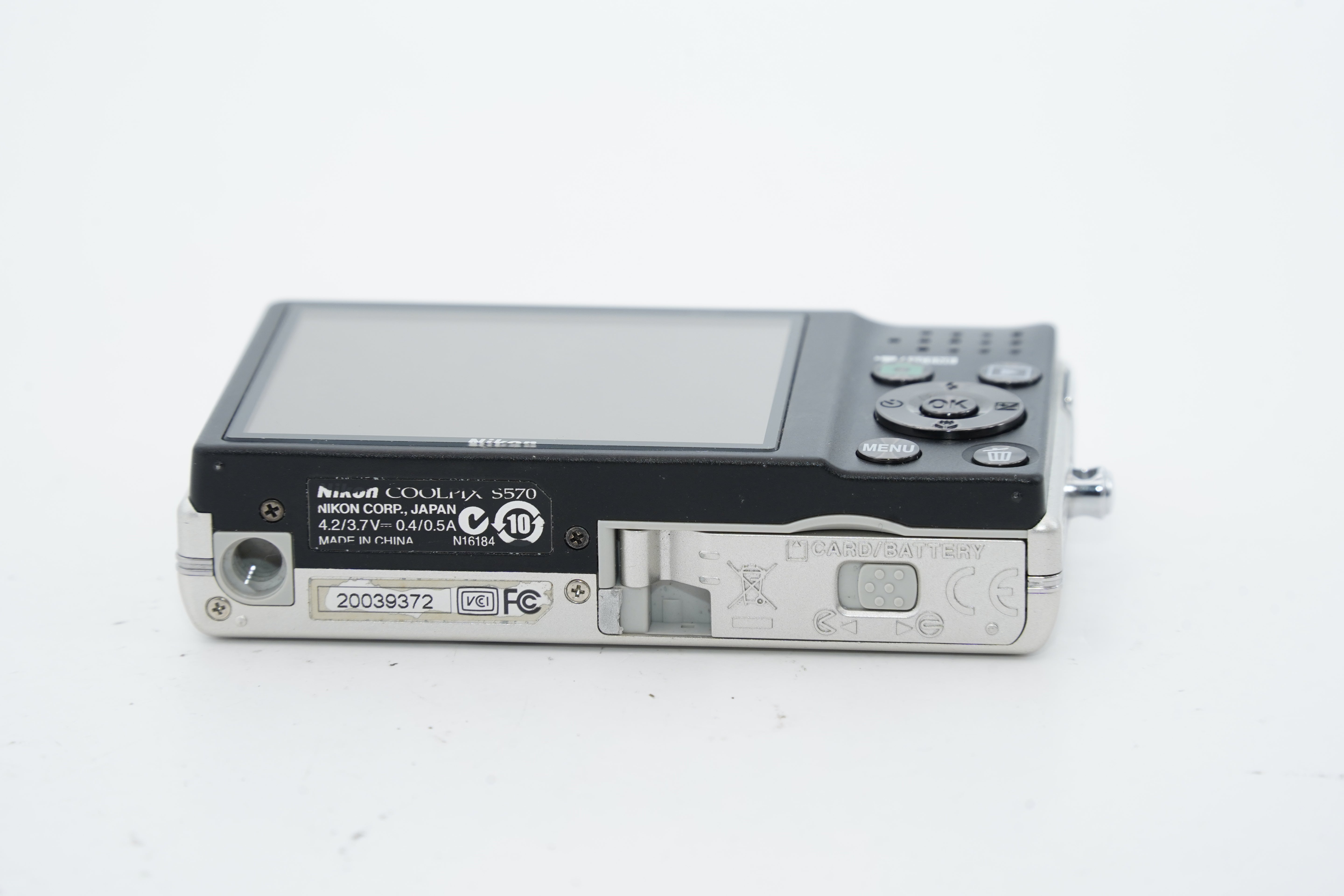 NIKON coolpix S570