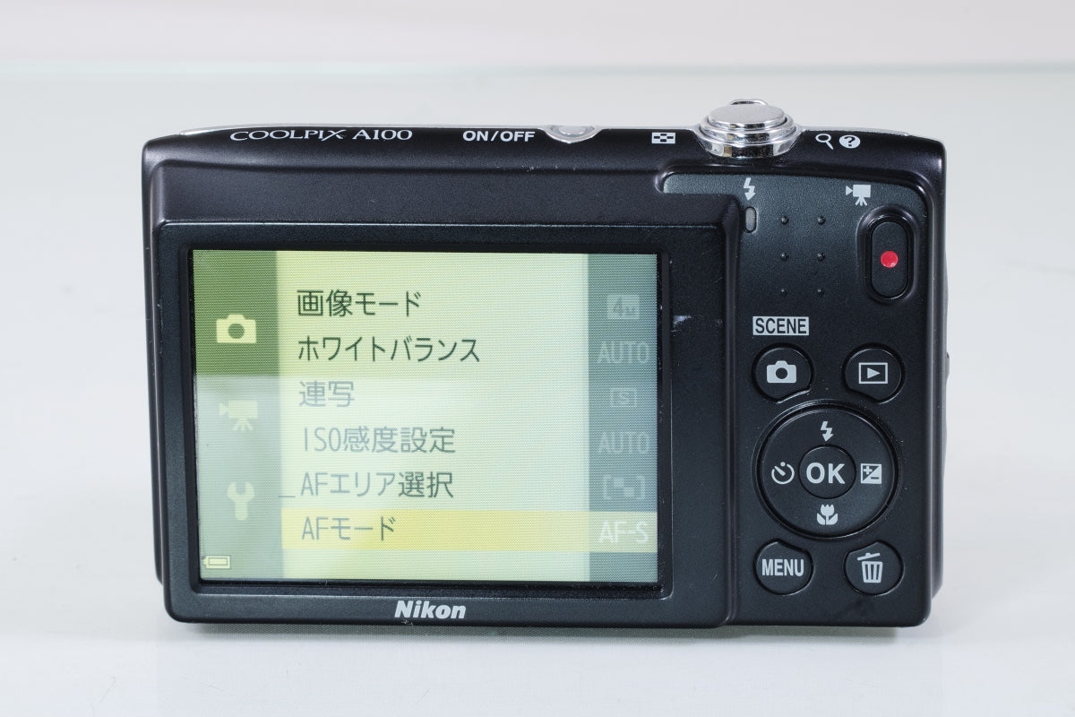 Nikon COOLPIX A100  シルバー