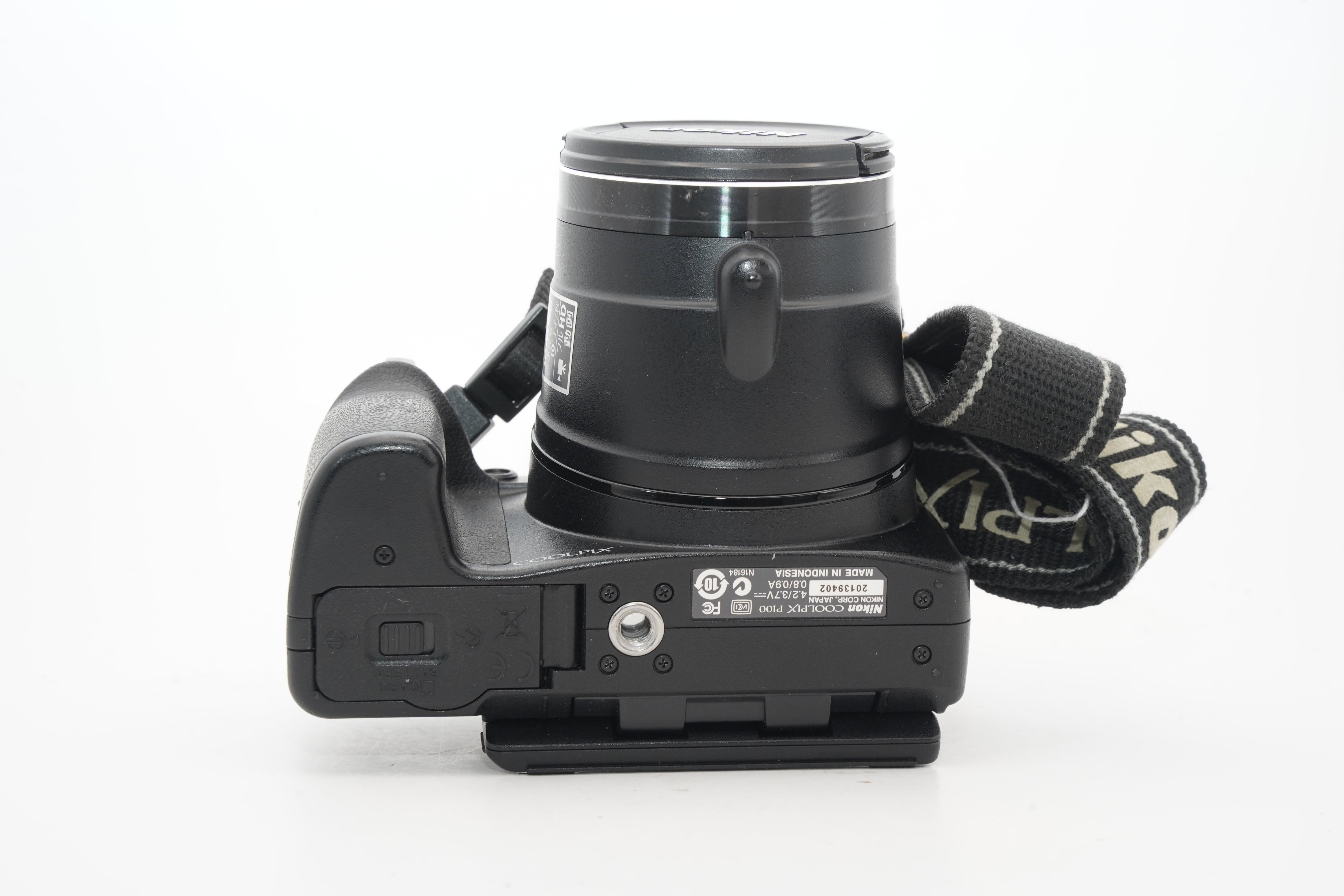 Nikon COOLPIX P100
