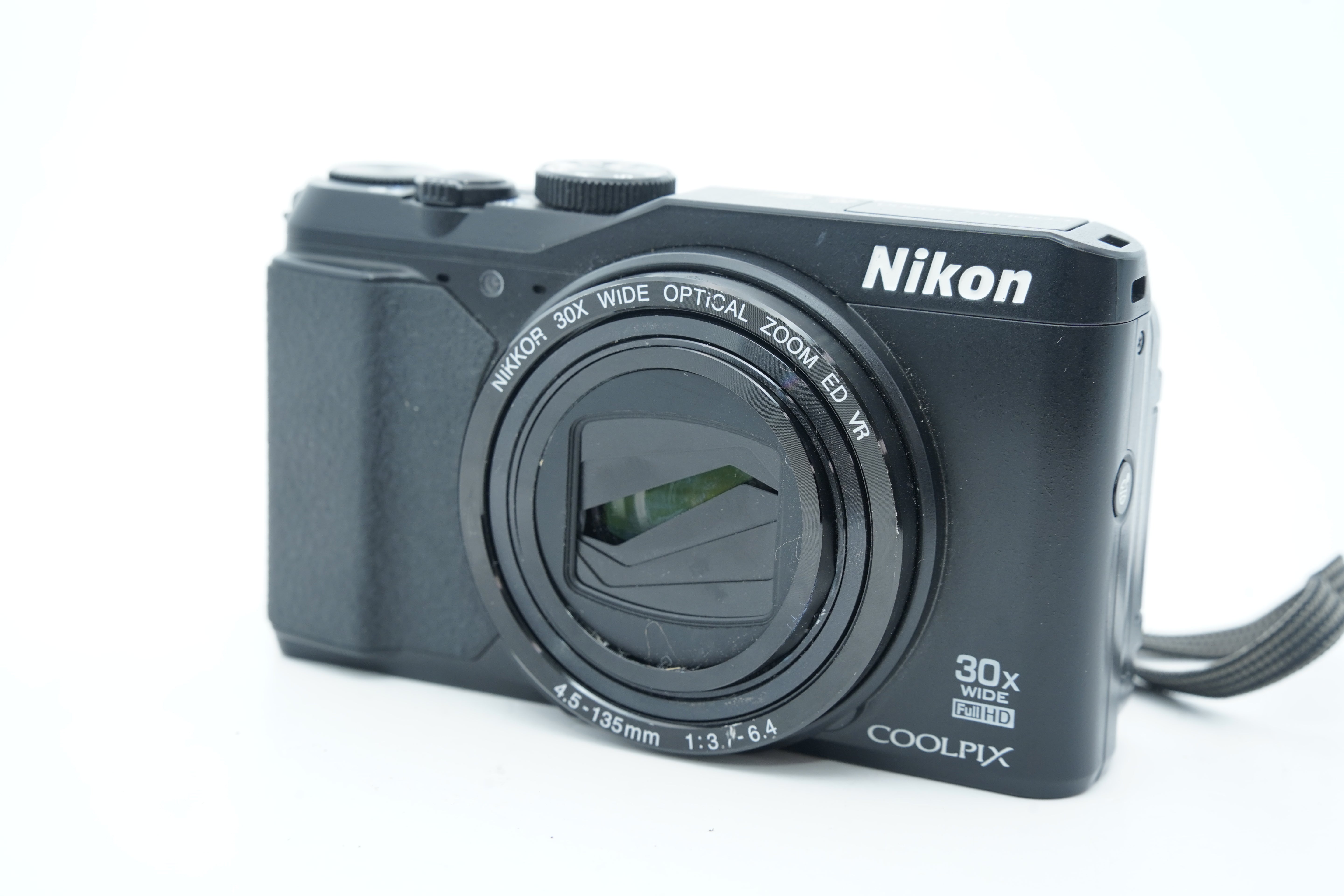 Nikon COOLPIX S9900